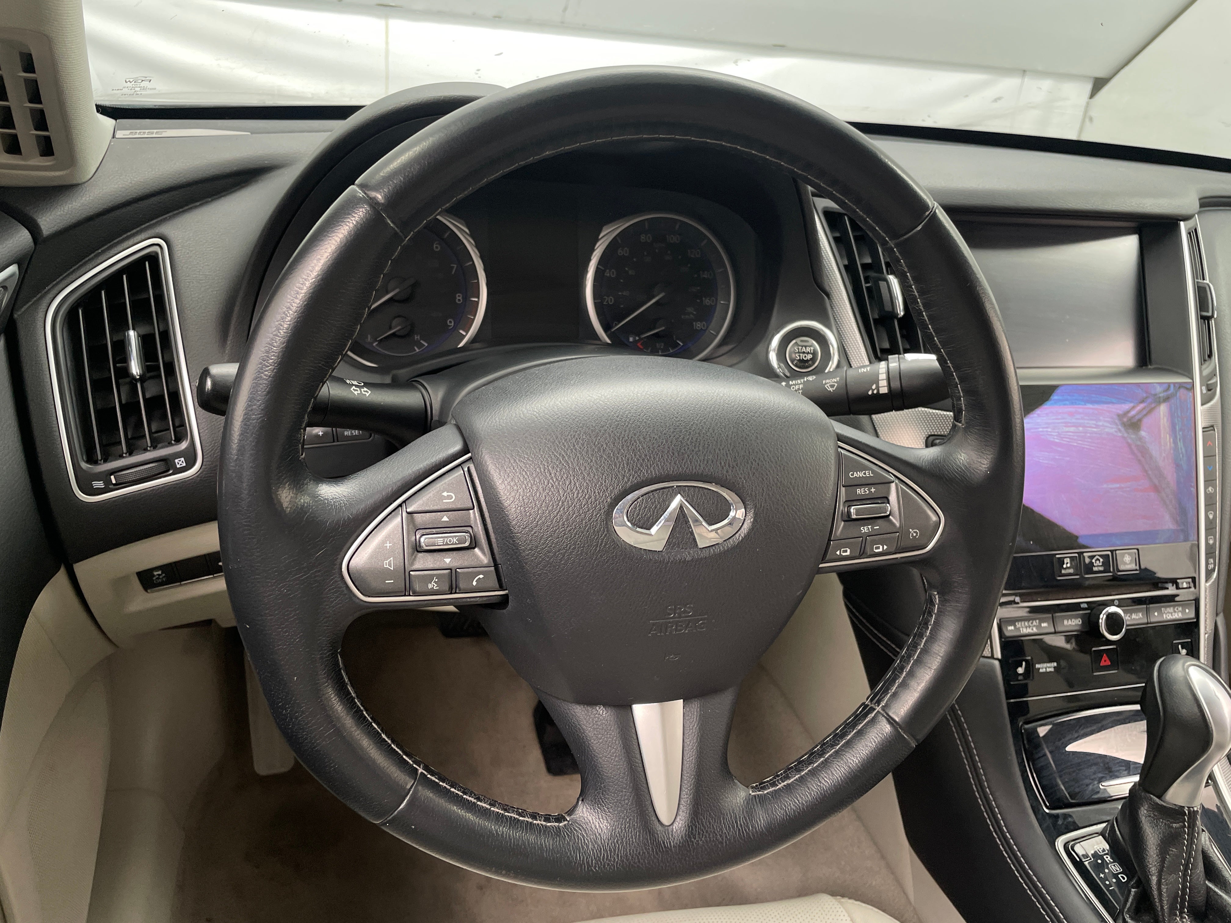 2015 INFINITI Q50 Premium 4