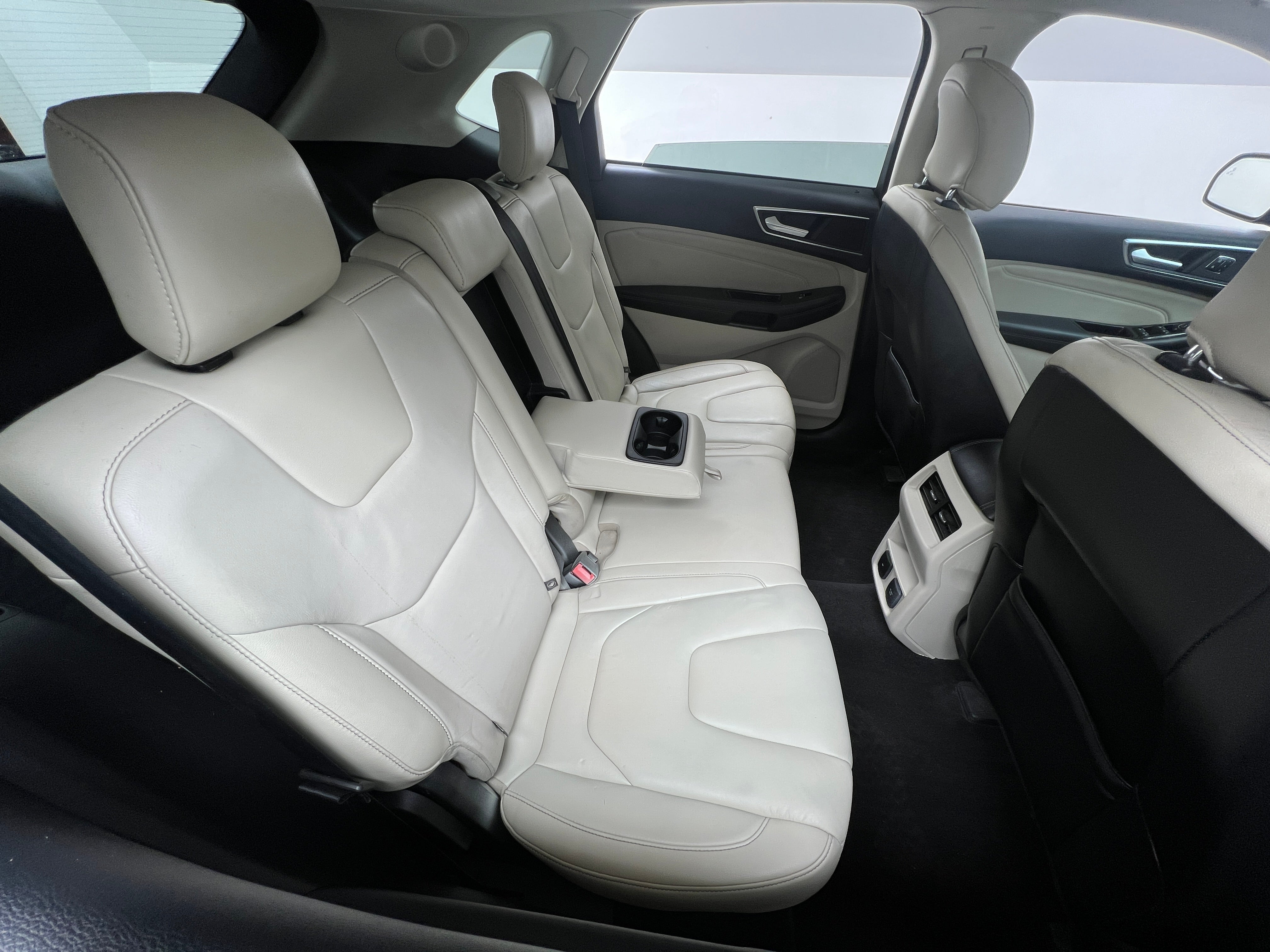 2016 Ford Edge Titanium 5