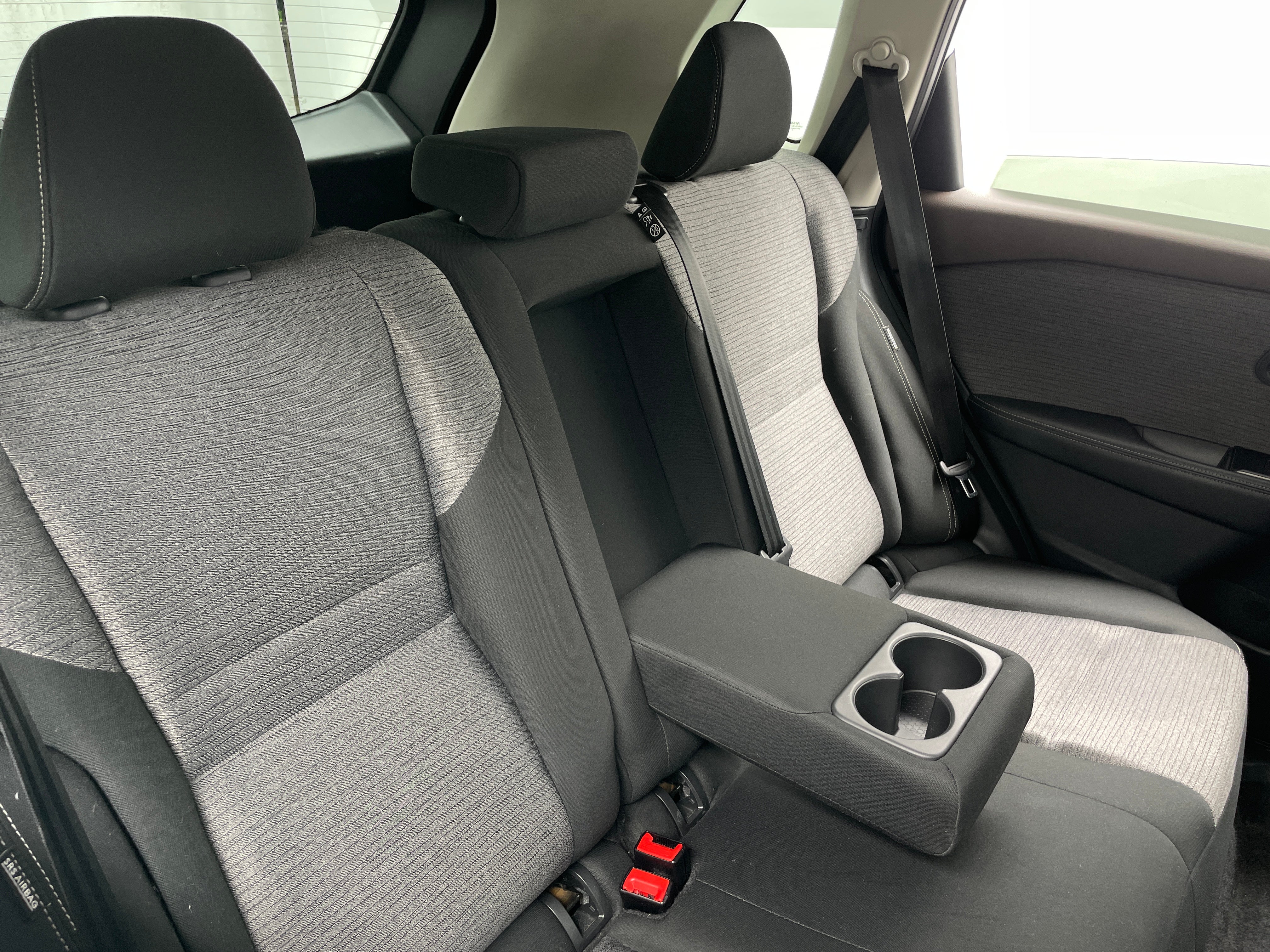 2023 Nissan Rogue SV 6