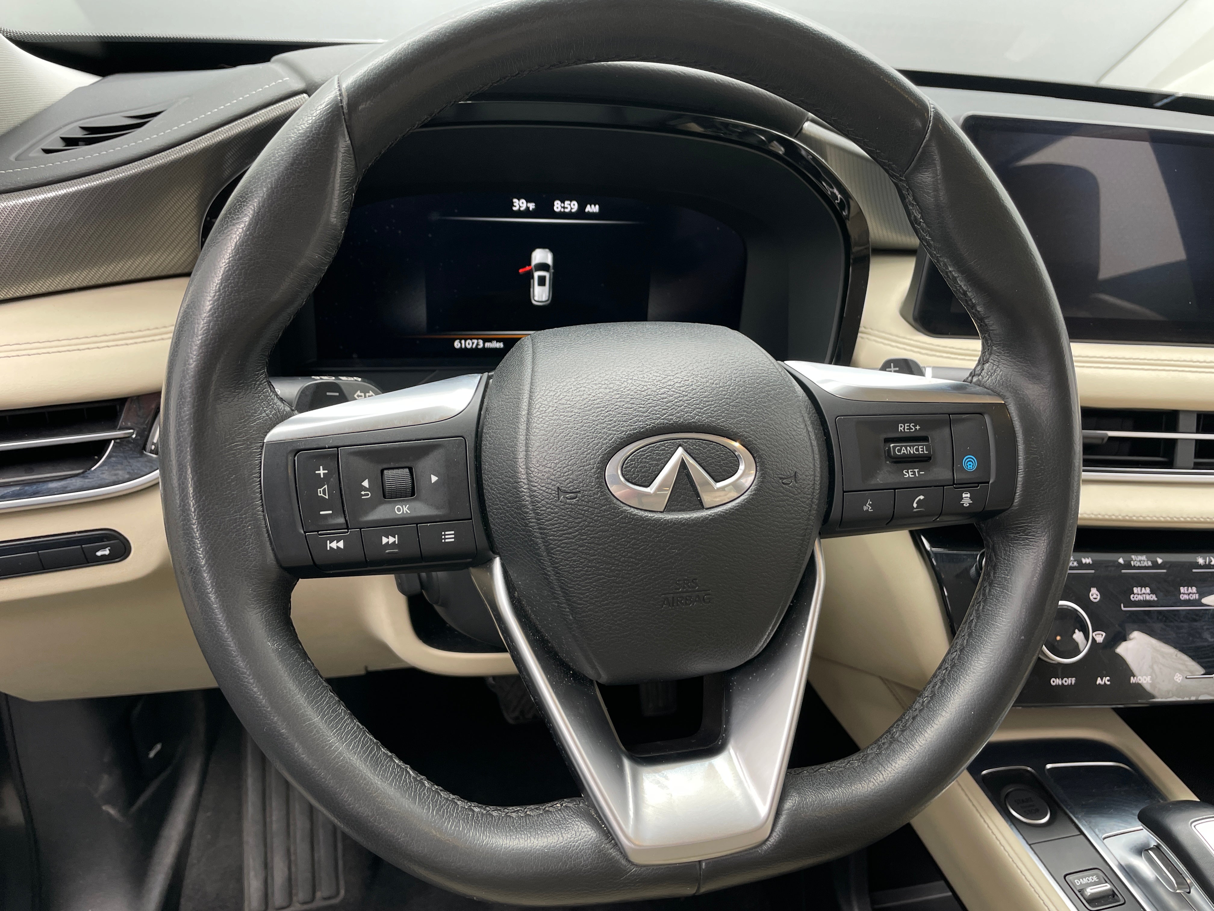 2022 INFINITI QX60 Luxe 4