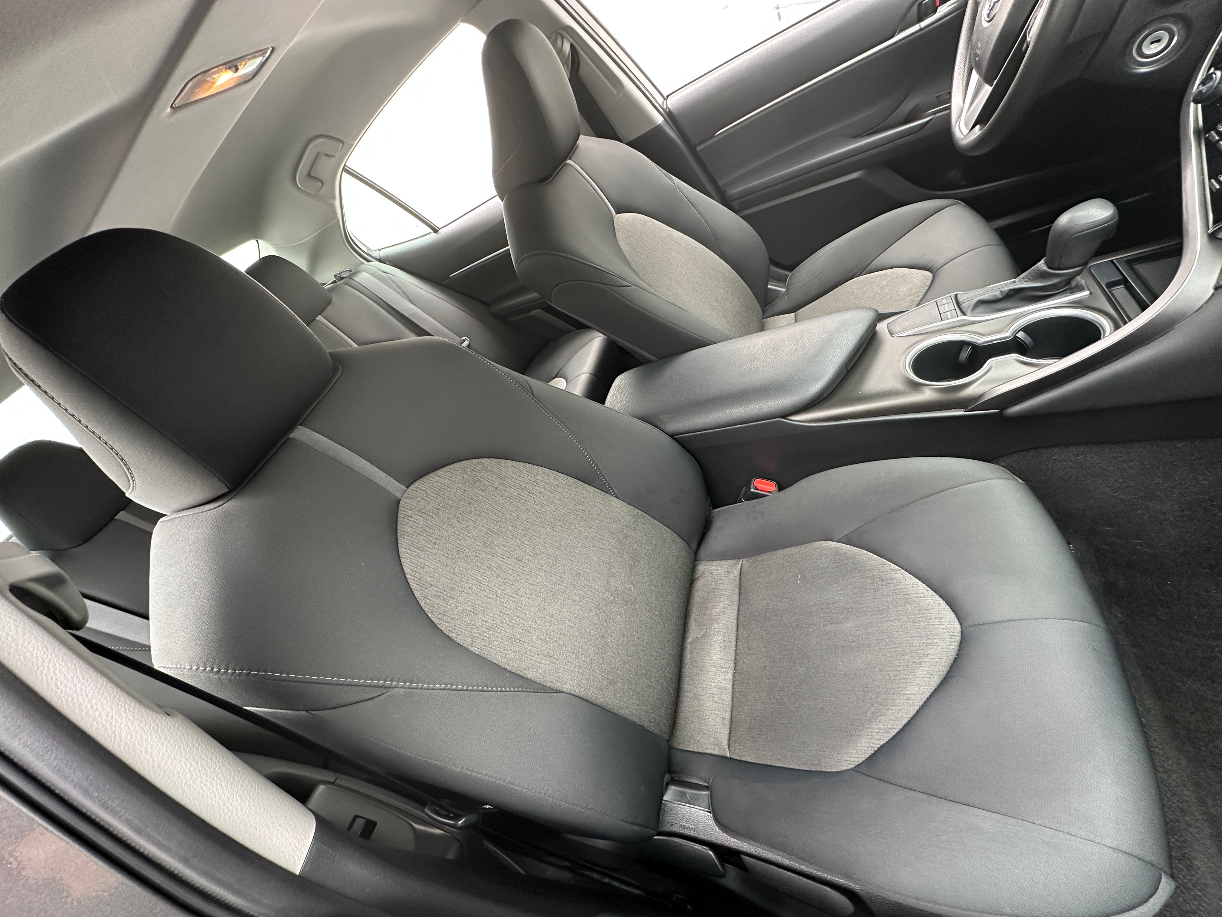 2023 Toyota Camry LE 2