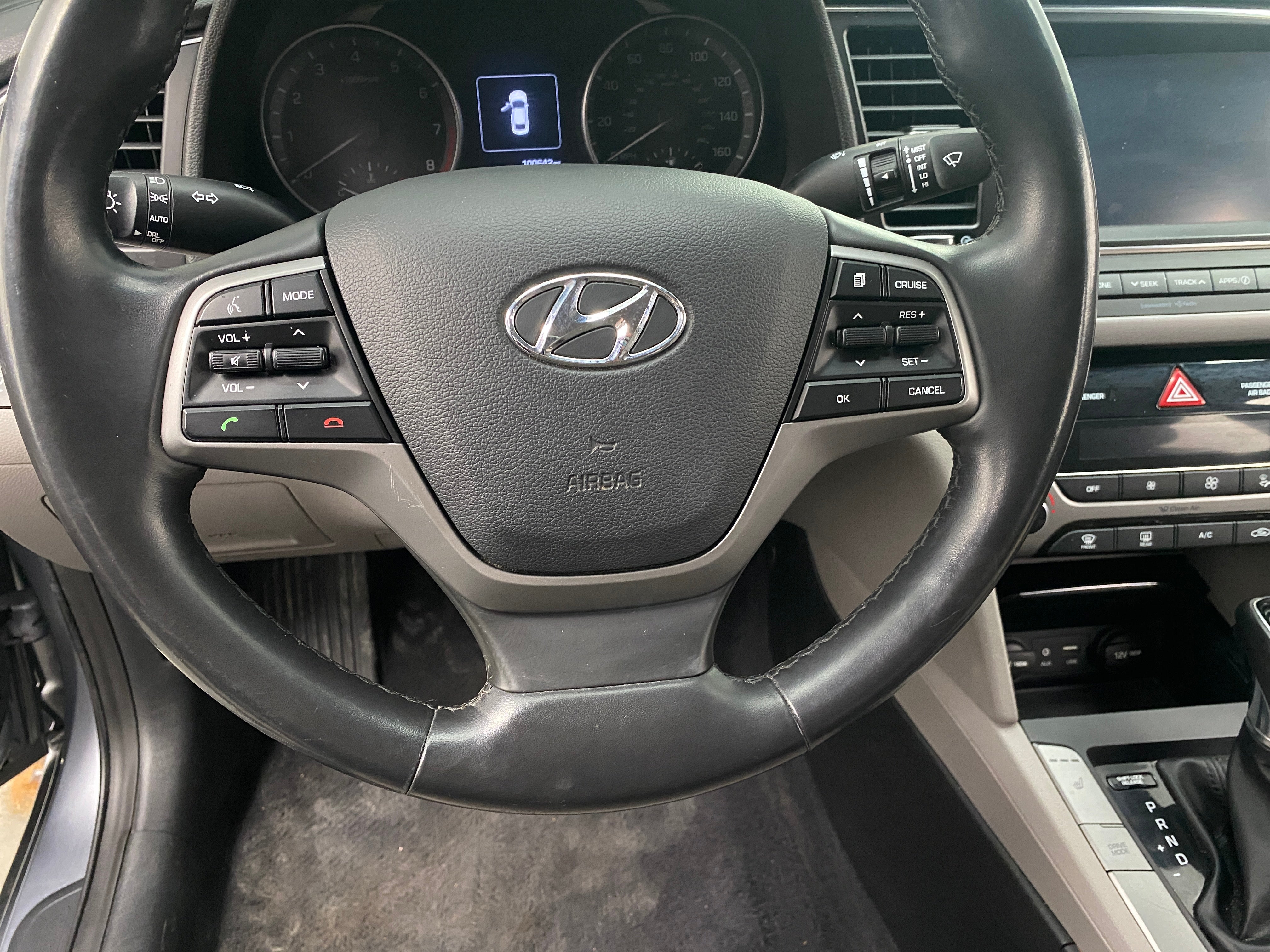 2017 Hyundai Elantra Limited Edition 4