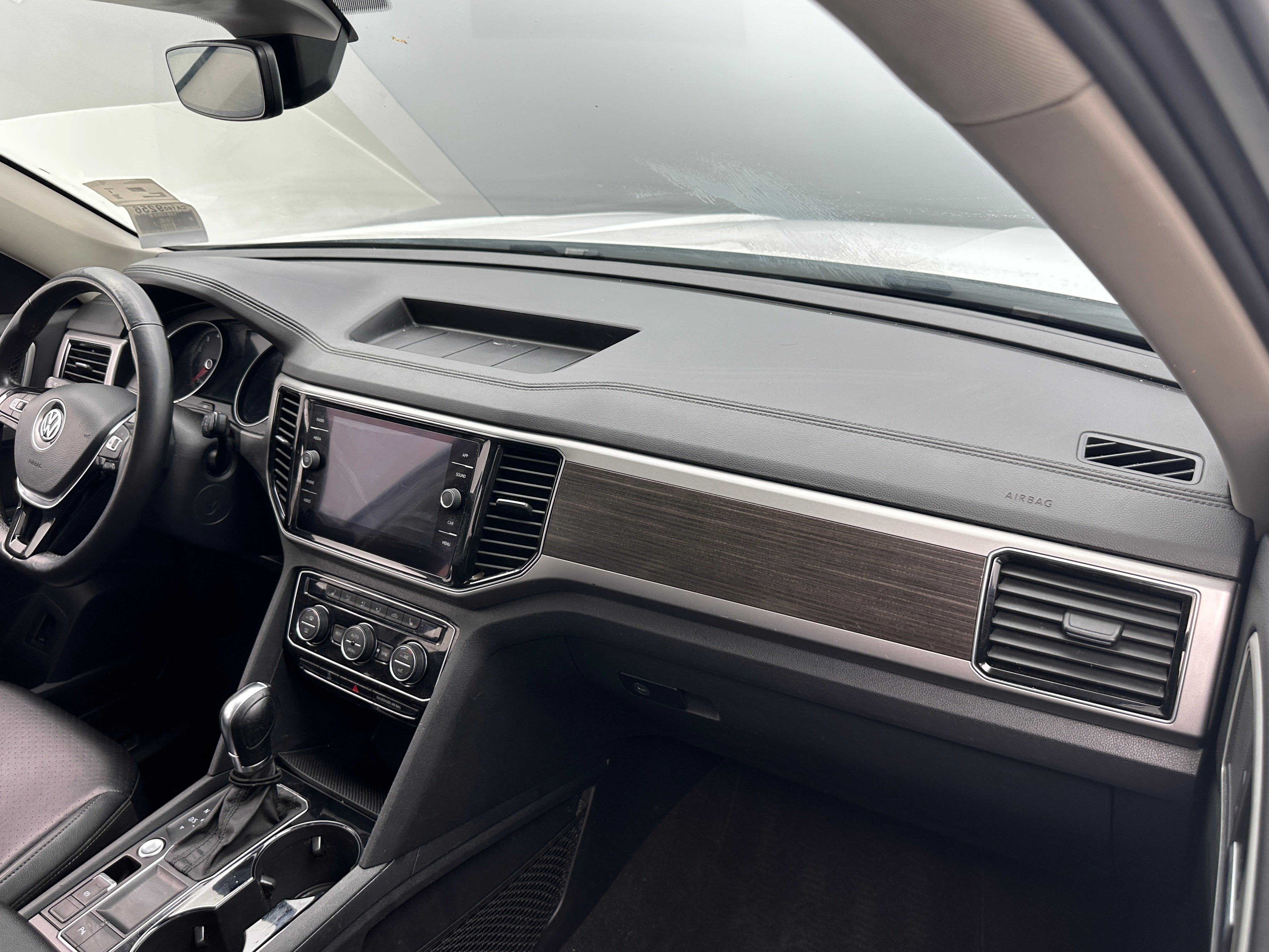 2018 Volkswagen Atlas SEL 2