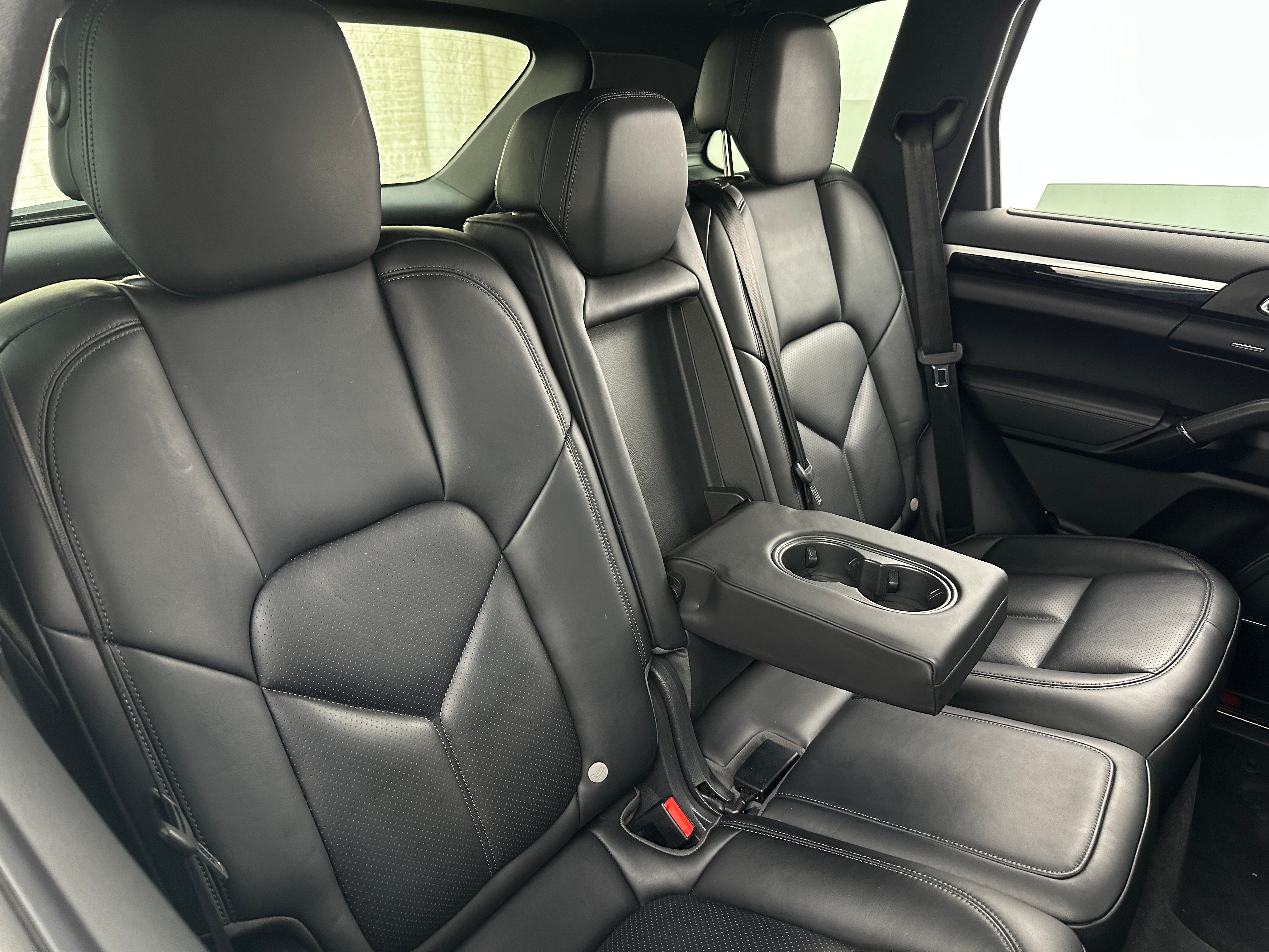 Thumbnail: 2017 Porsche Cayenne - 5