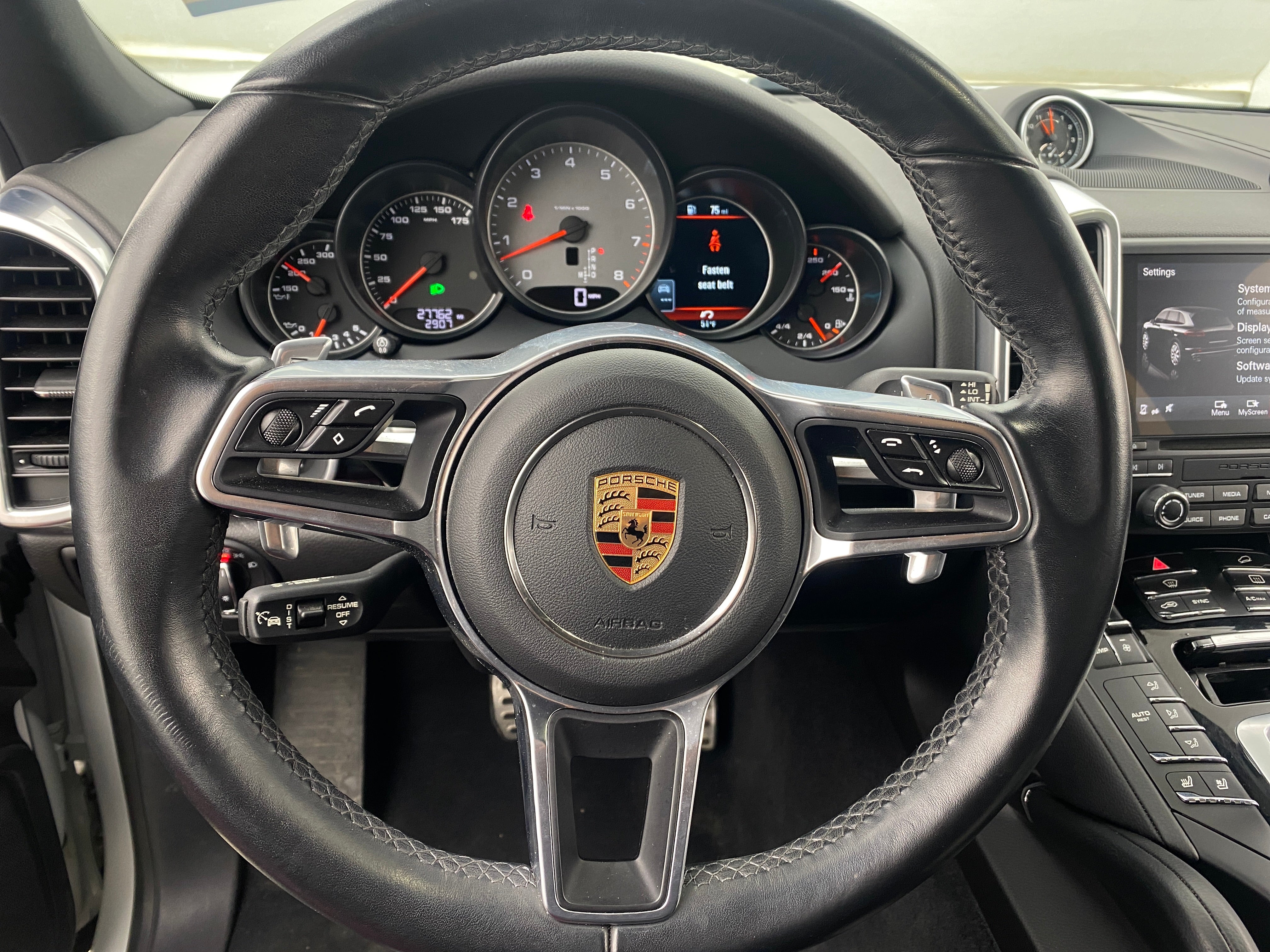 Thumbnail: 2017 Porsche Cayenne - 4