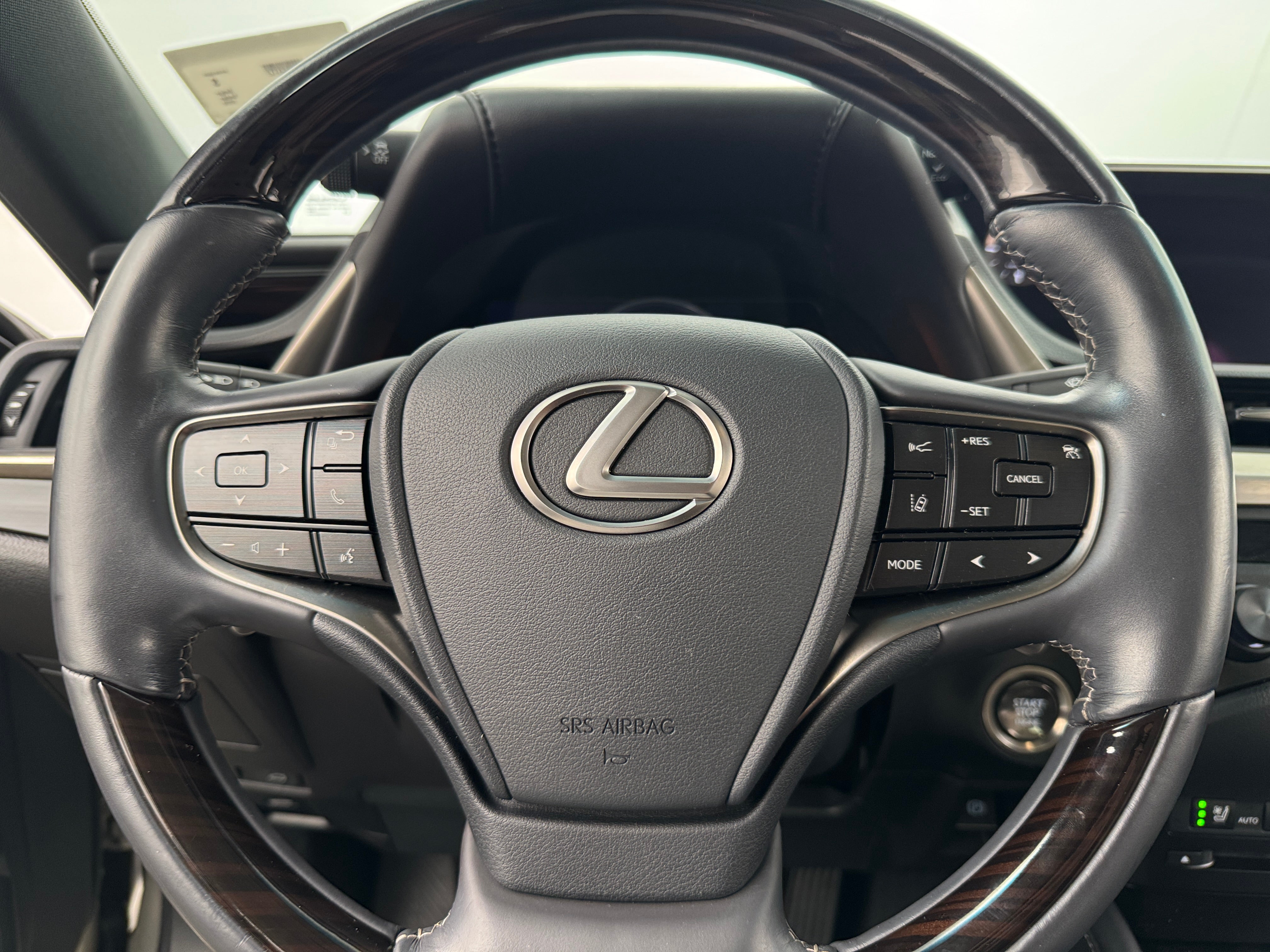 2020 Lexus ES 350 5