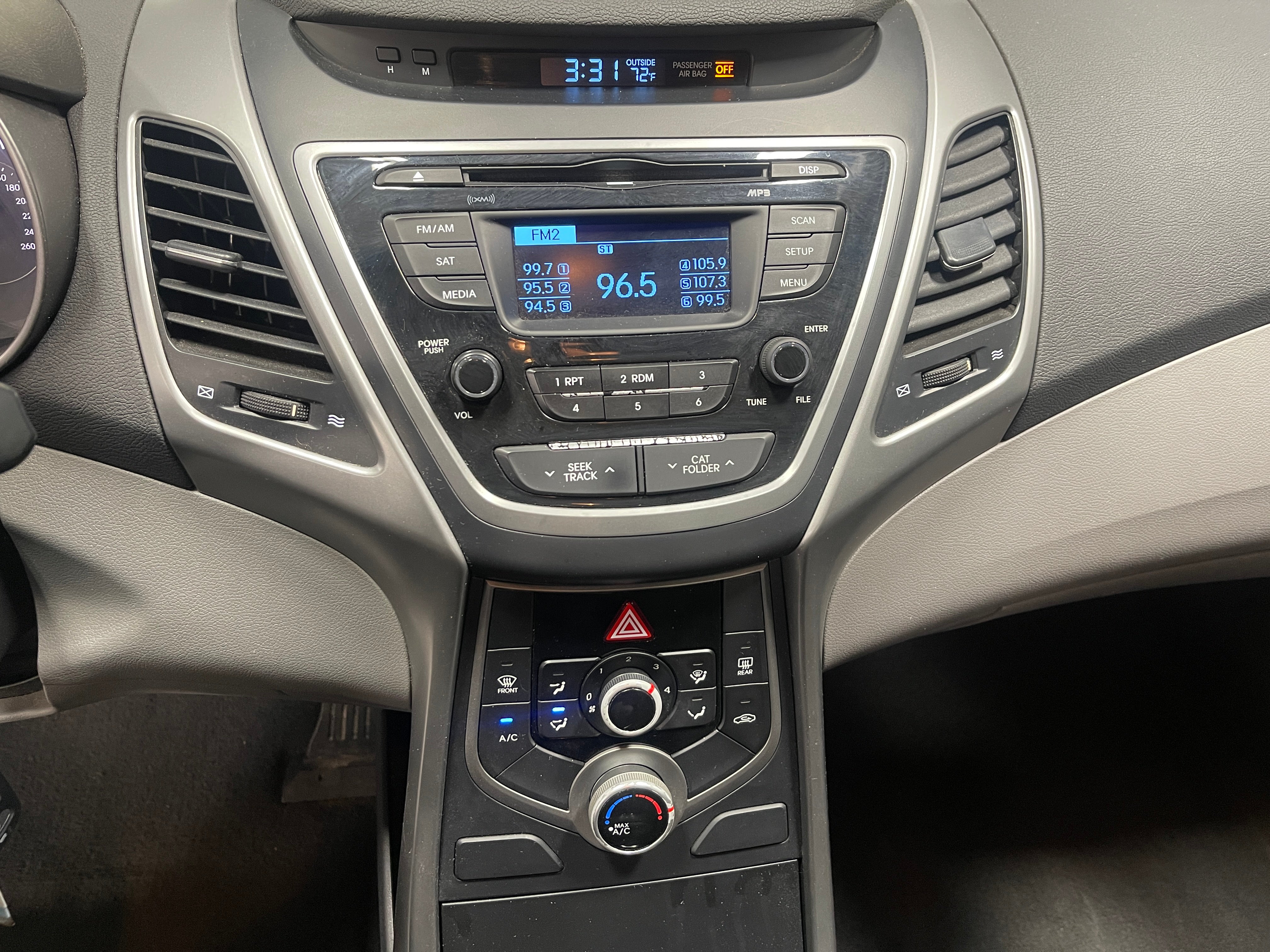 2014 Hyundai Elantra SE 4