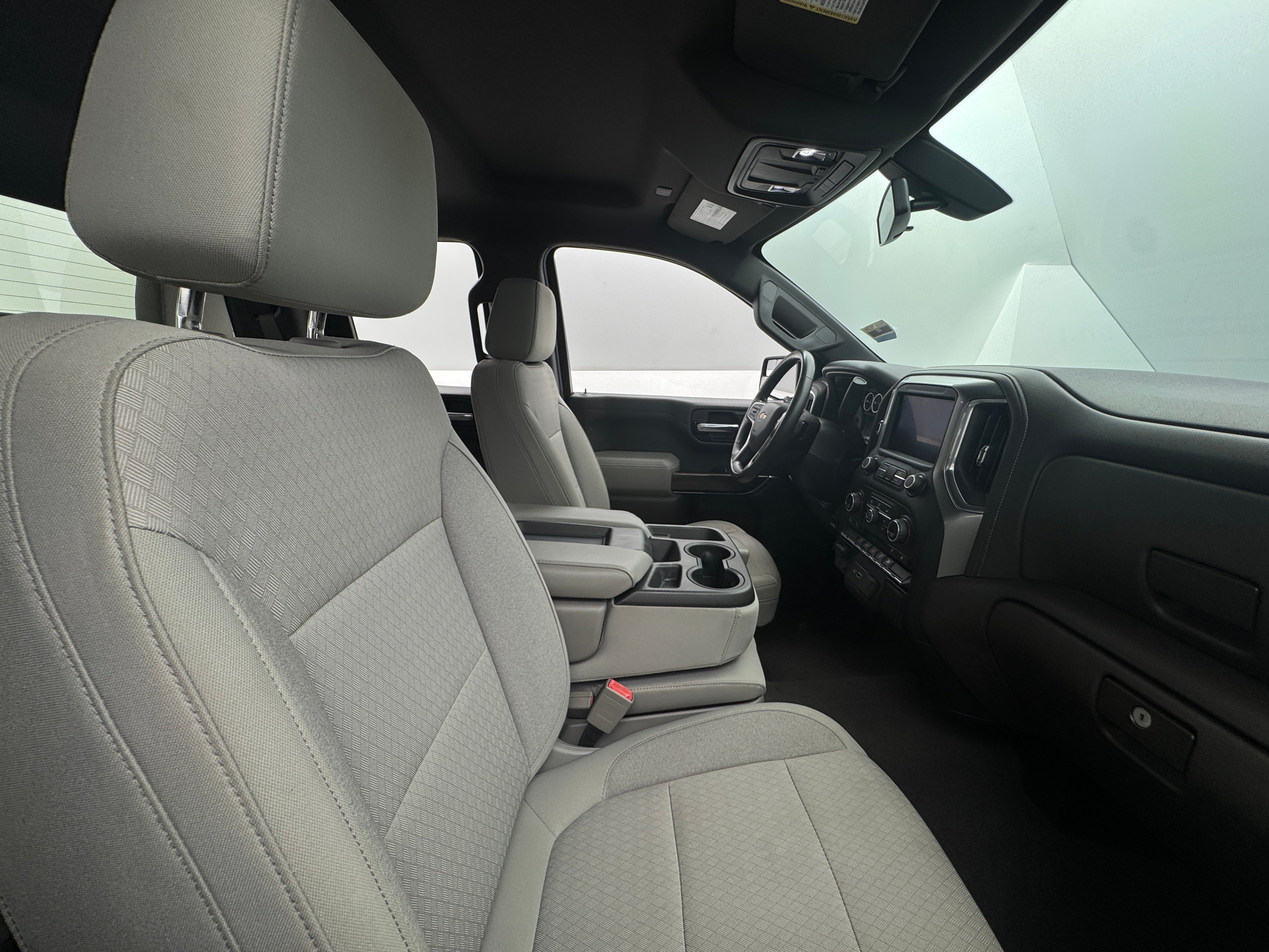2019 Chevrolet Silverado 1500 LT 2