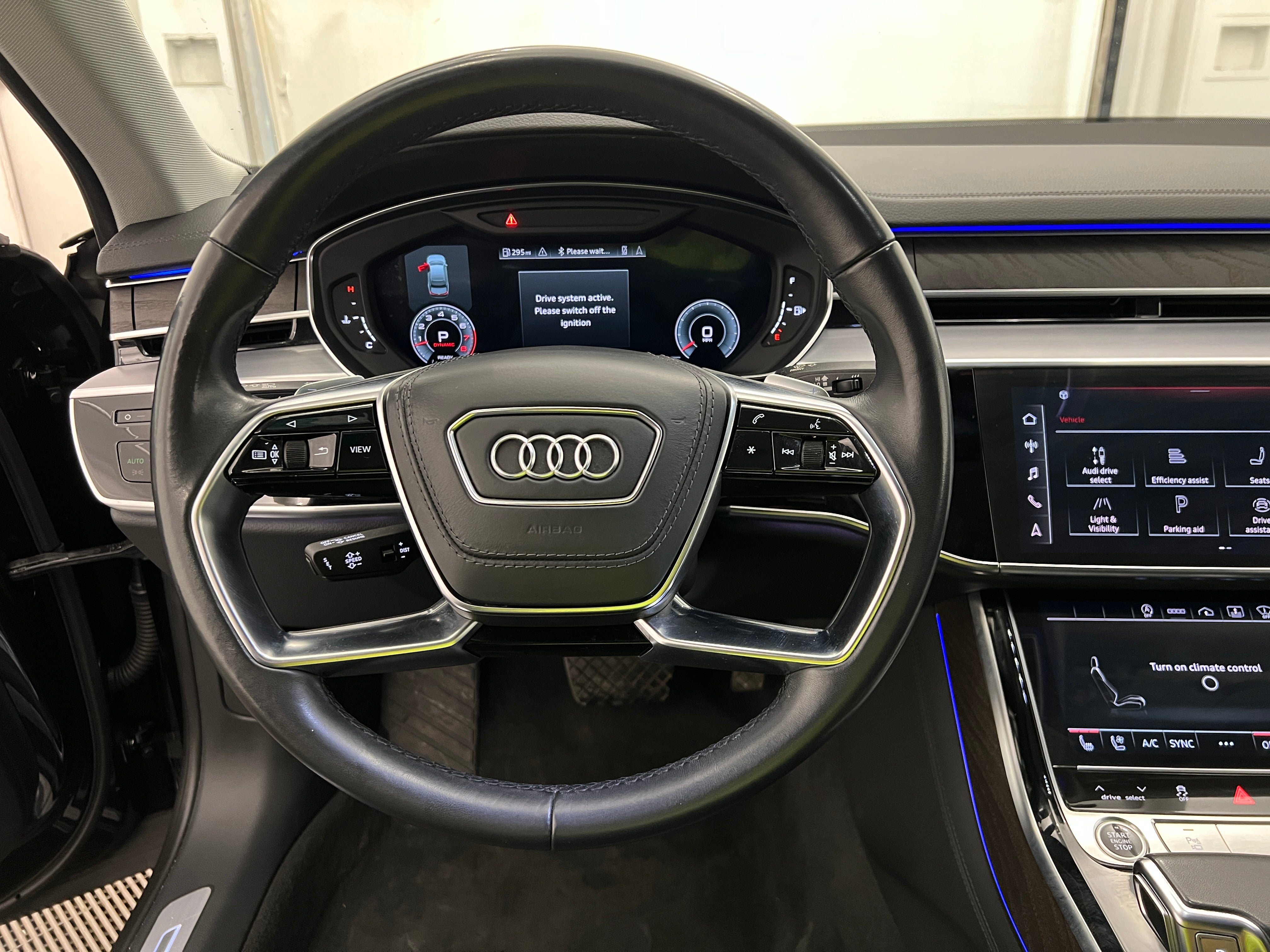 2022 Audi A8 L 5