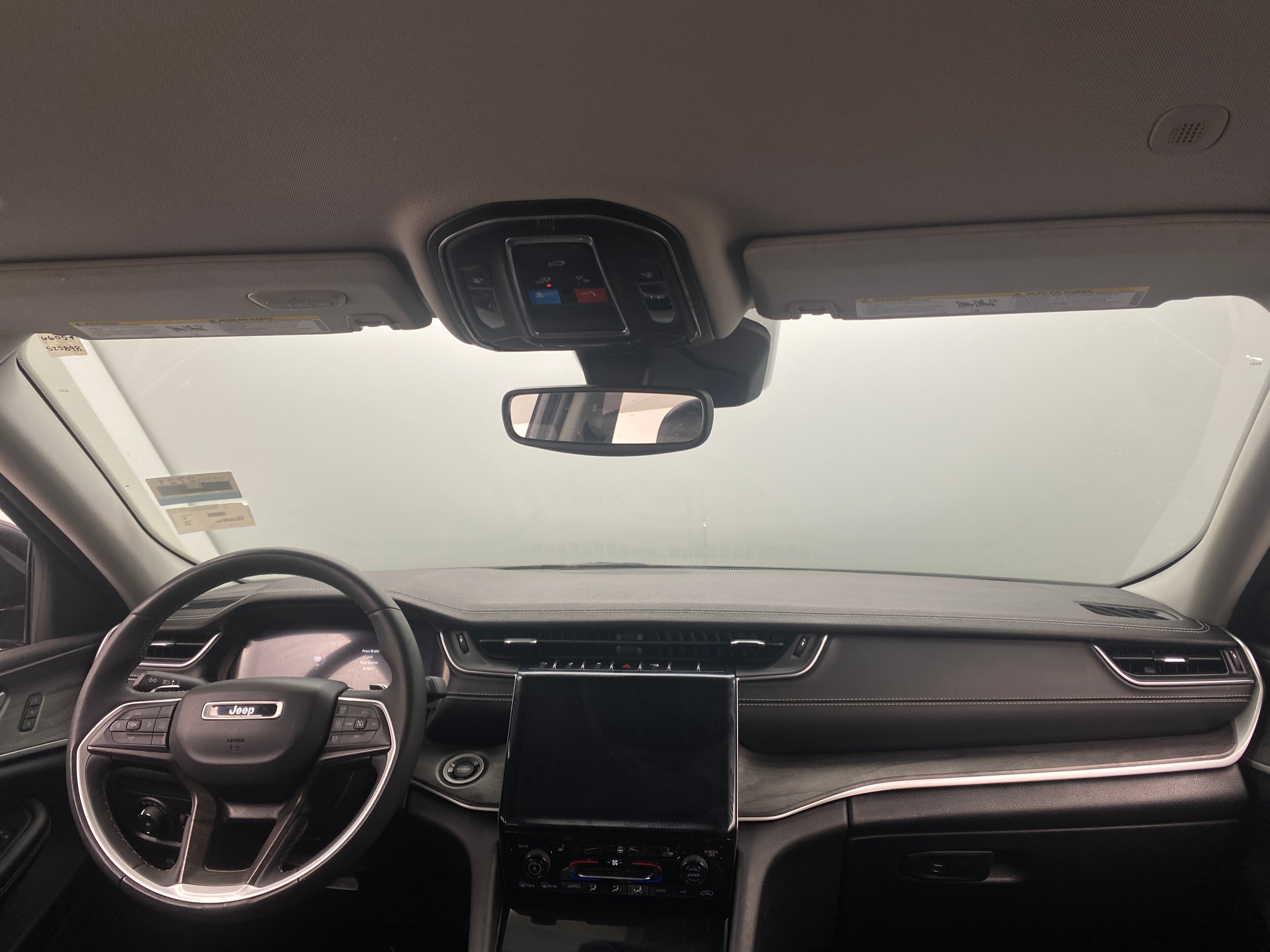 2023 Jeep Grand Cherokee L Limited Edition 2