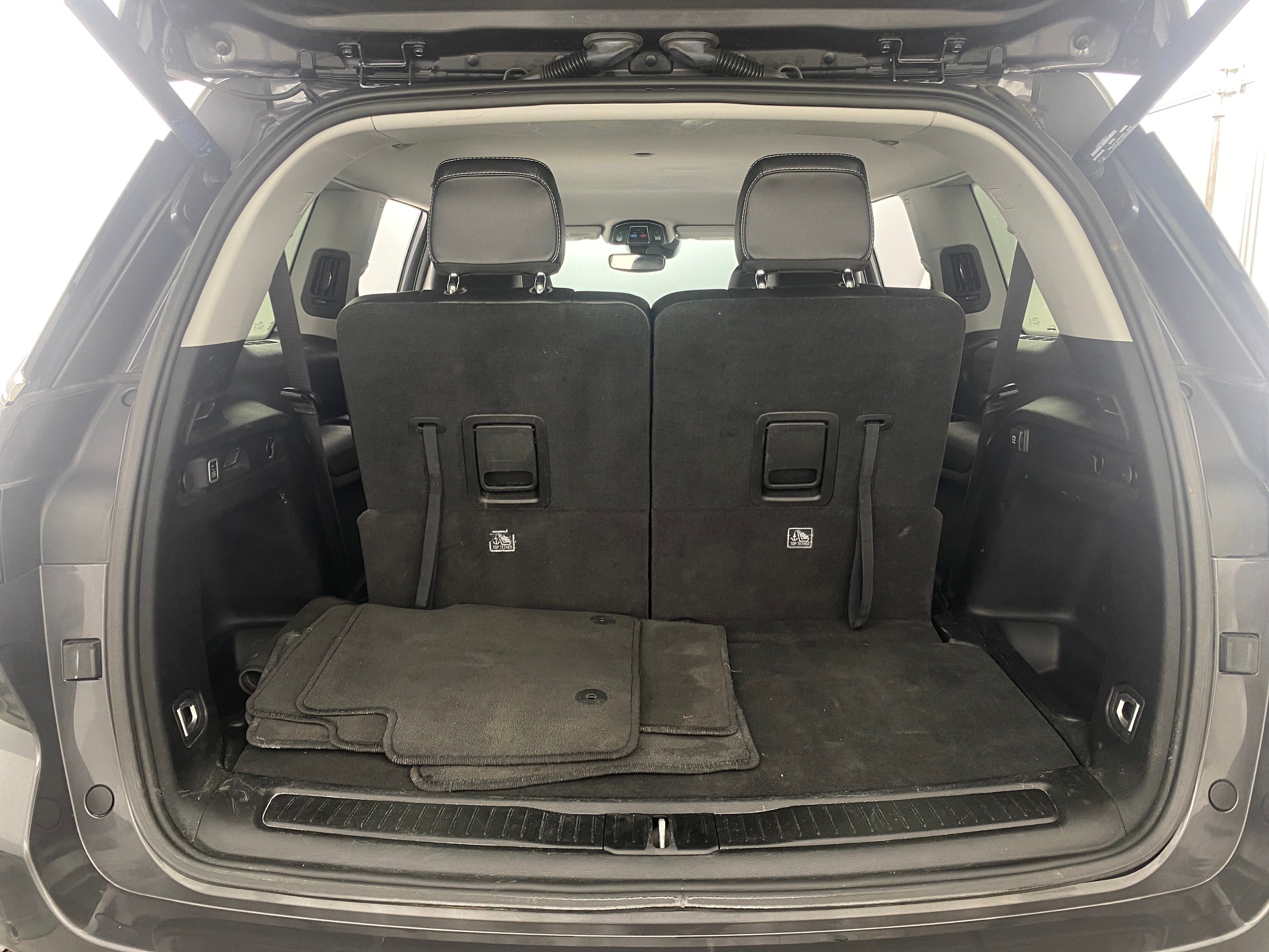 2023 Jeep Grand Cherokee L Limited Edition 6