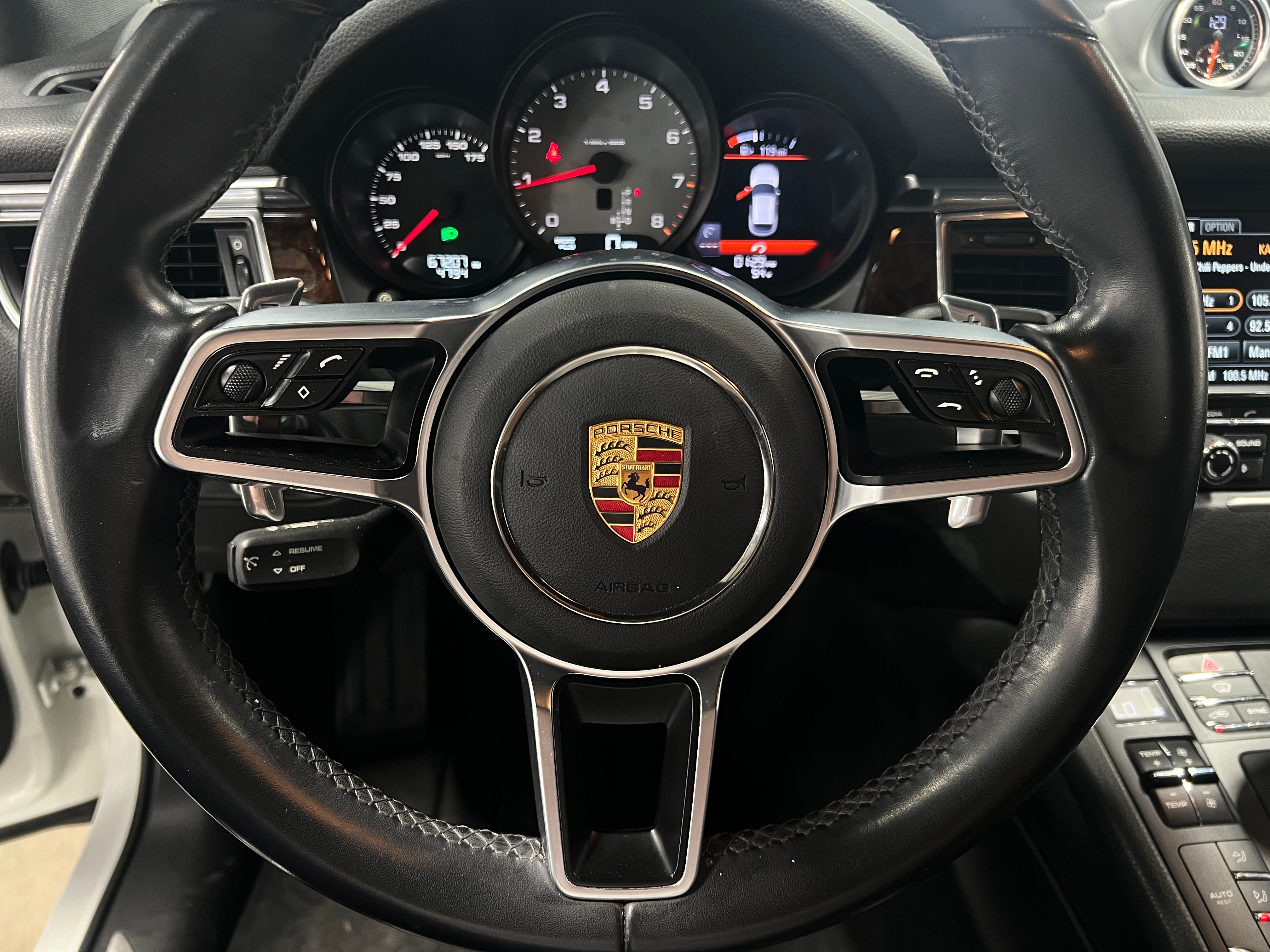 2015 Porsche Macan S 4