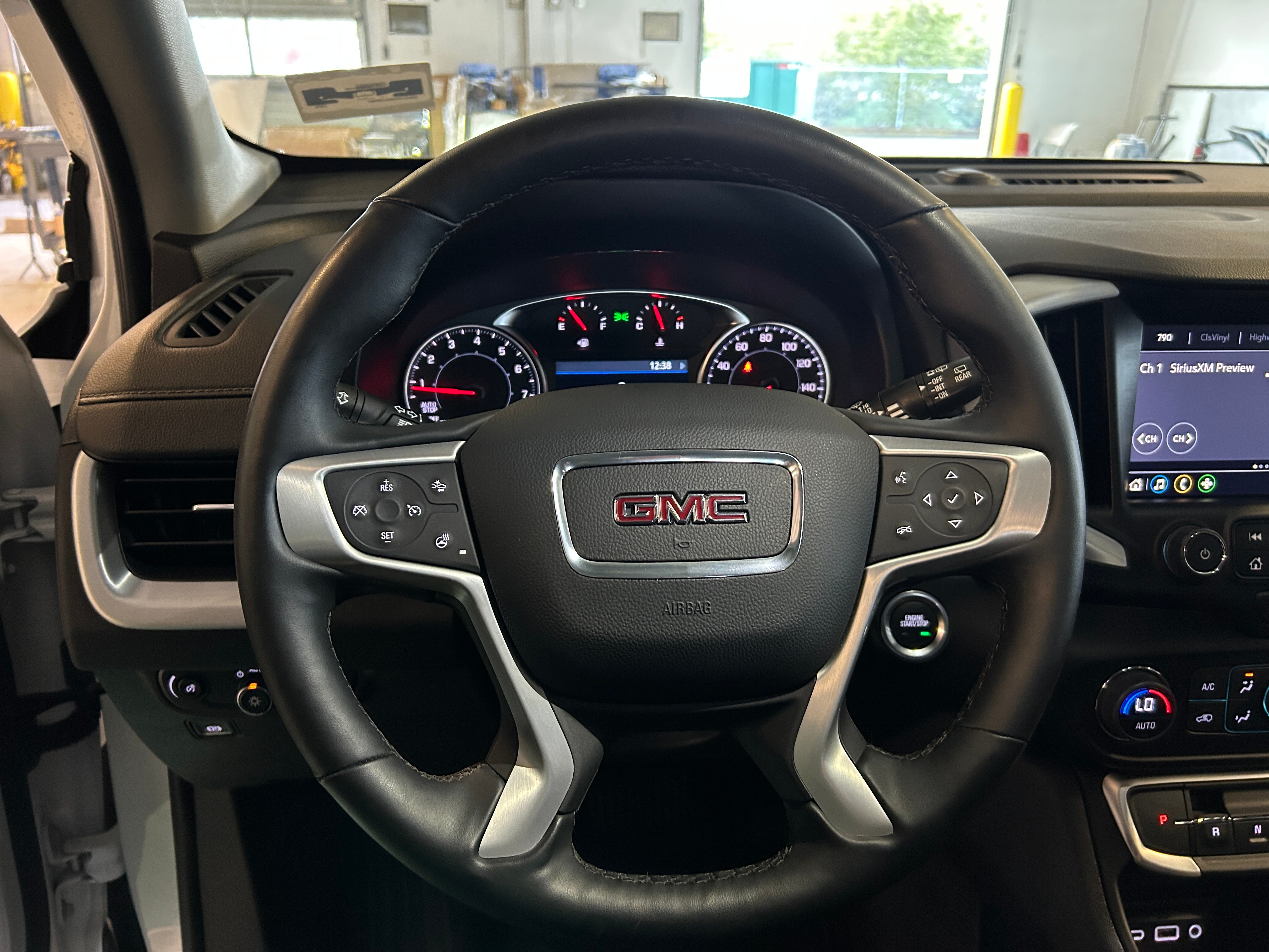 2024 GMC Terrain SLT 4