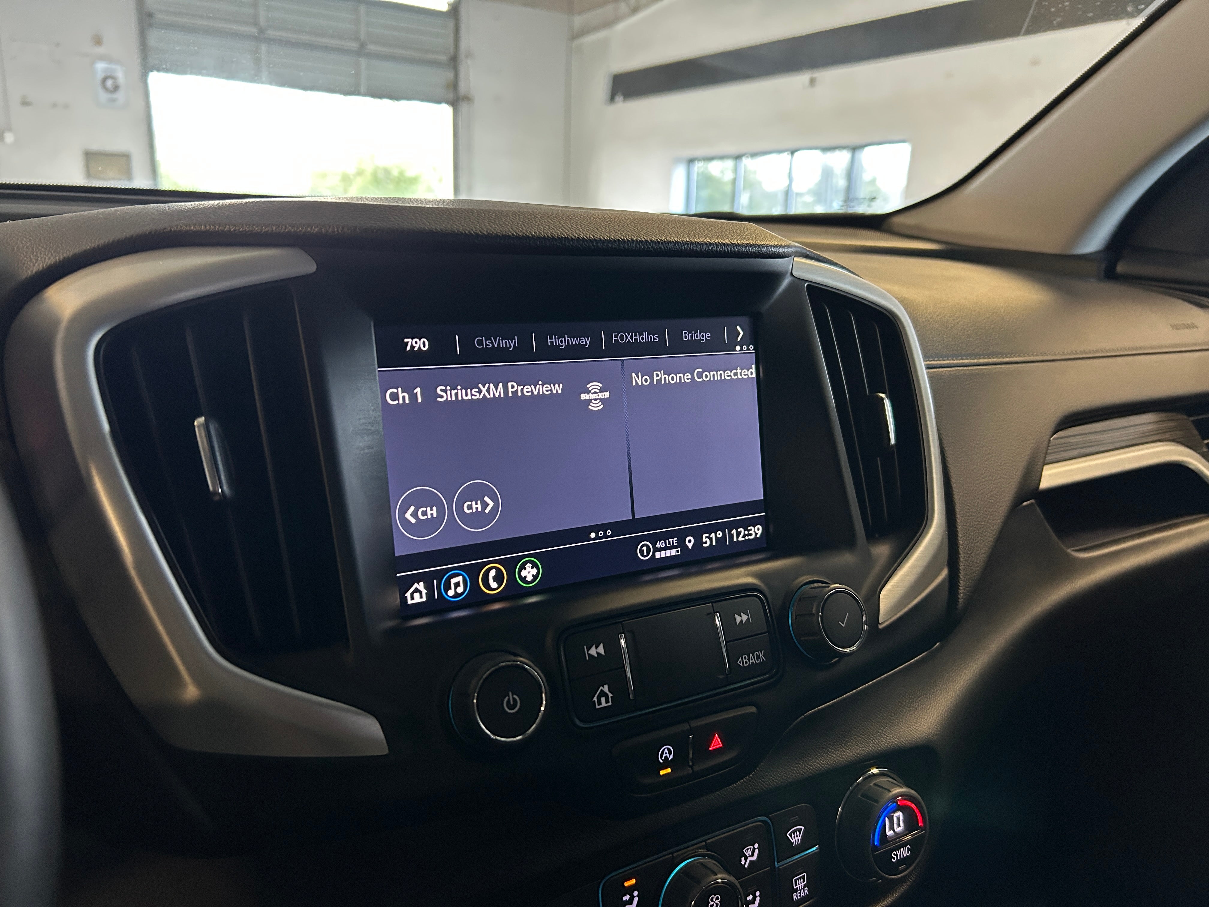 2024 GMC Terrain SLT 3
