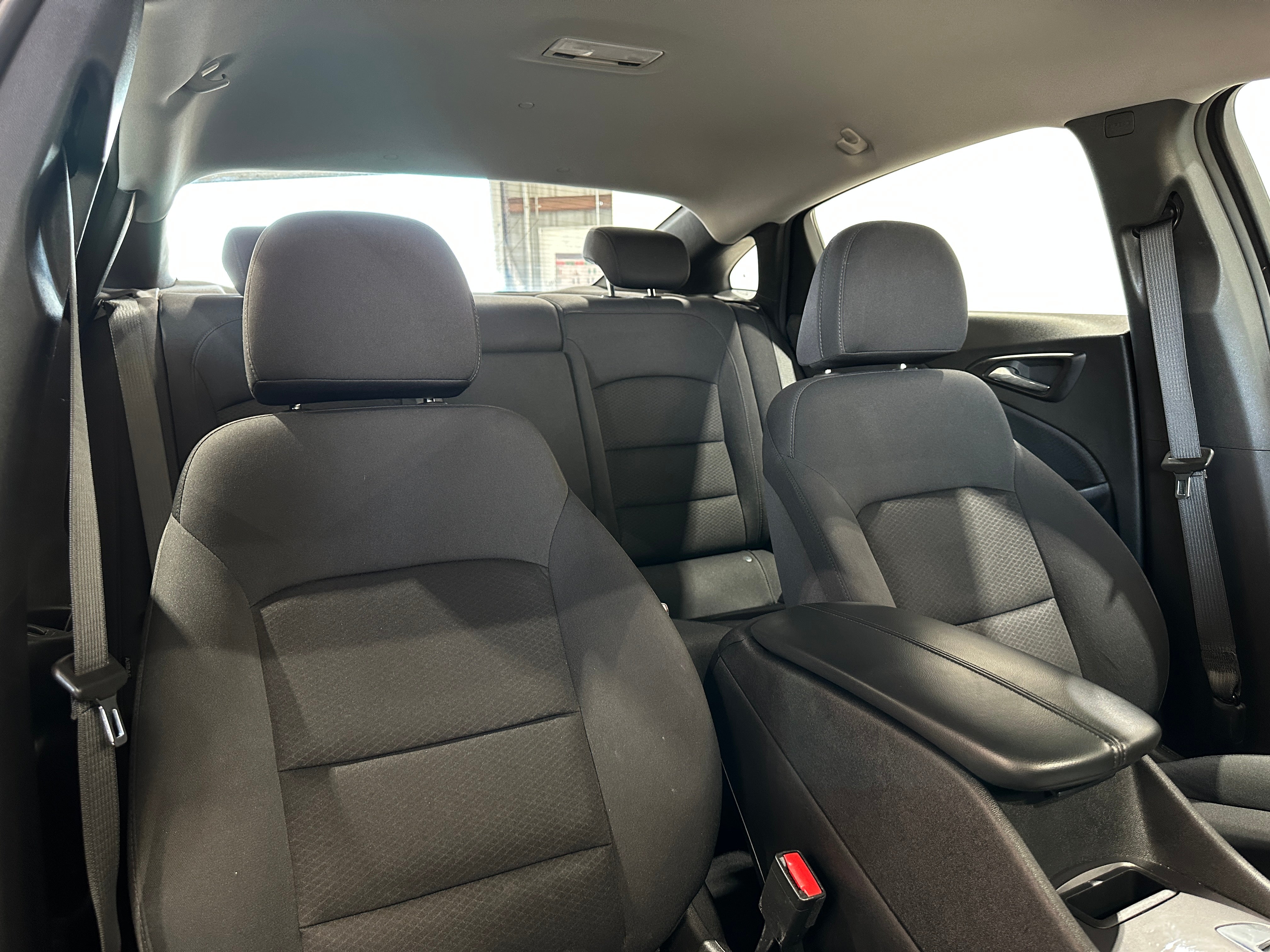 2023 Chevrolet Malibu LT 2