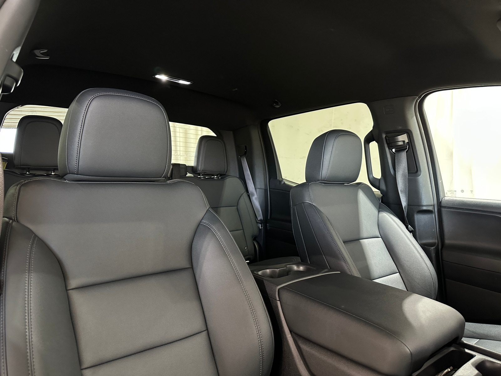 Thumbnail: 2024 Chevrolet Silverado EV - 2