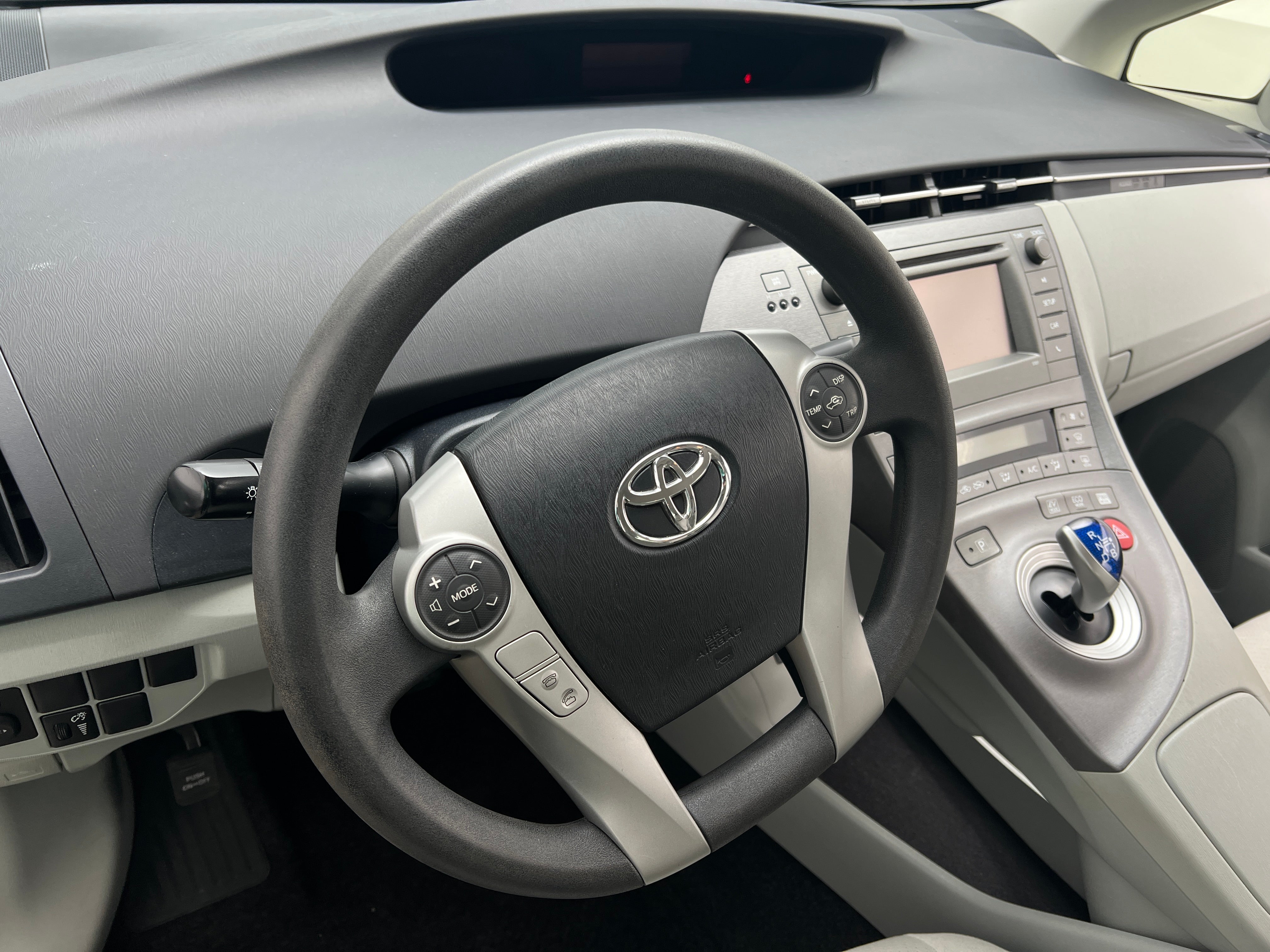 2014 Toyota Prius Two 5