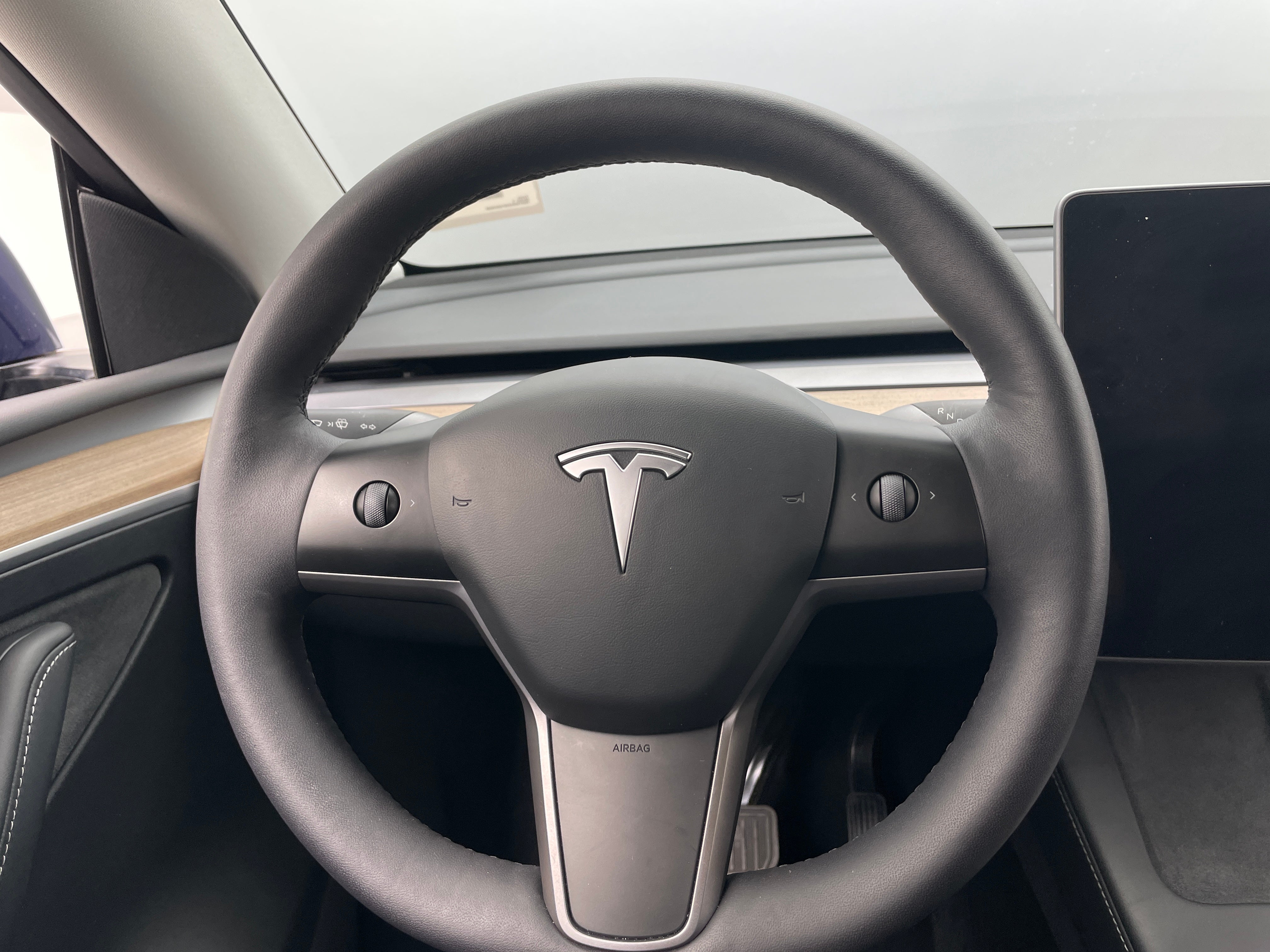 2023 Tesla Model Y Long Range 3