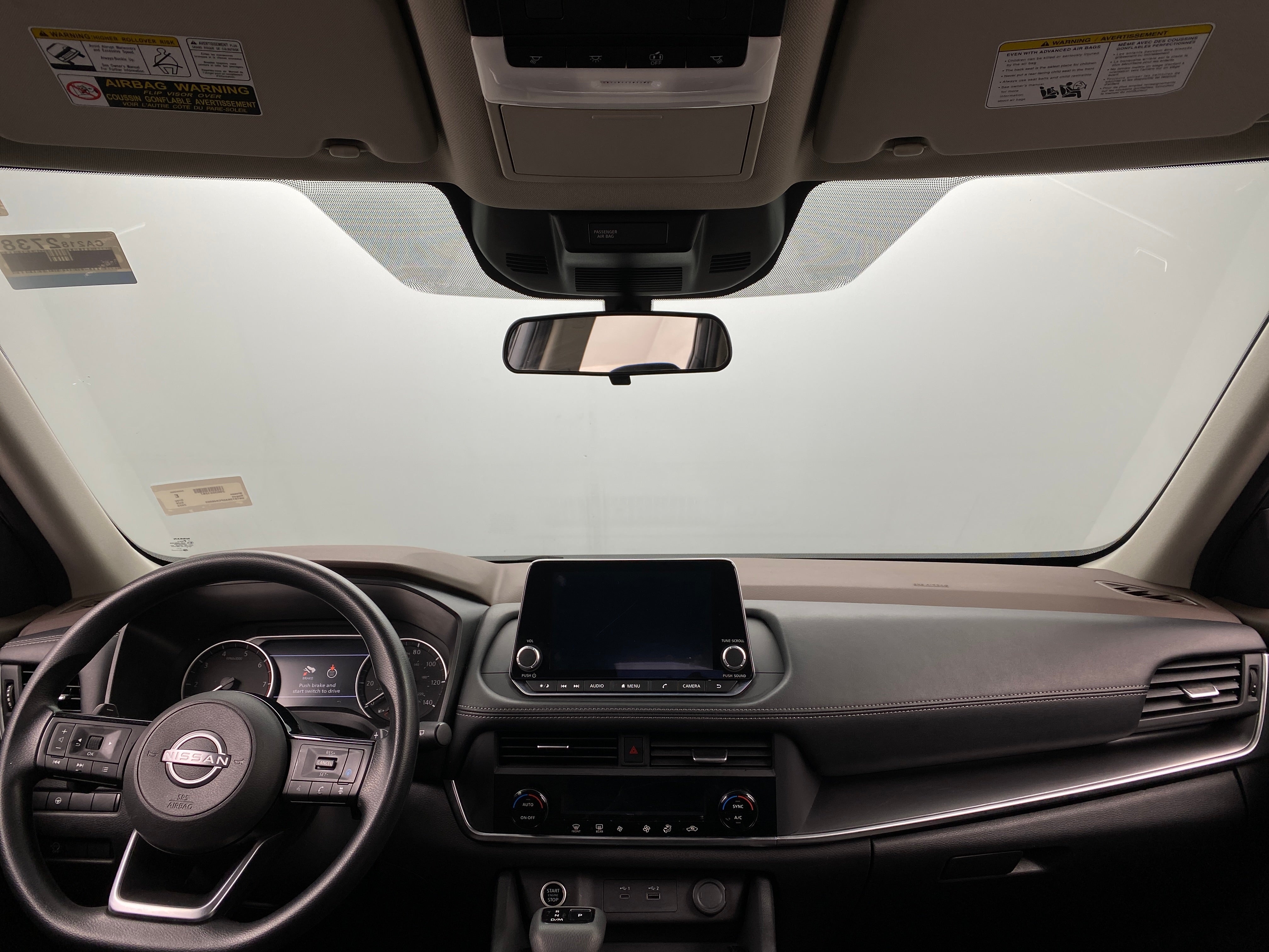 2023 Nissan Rogue SV 3