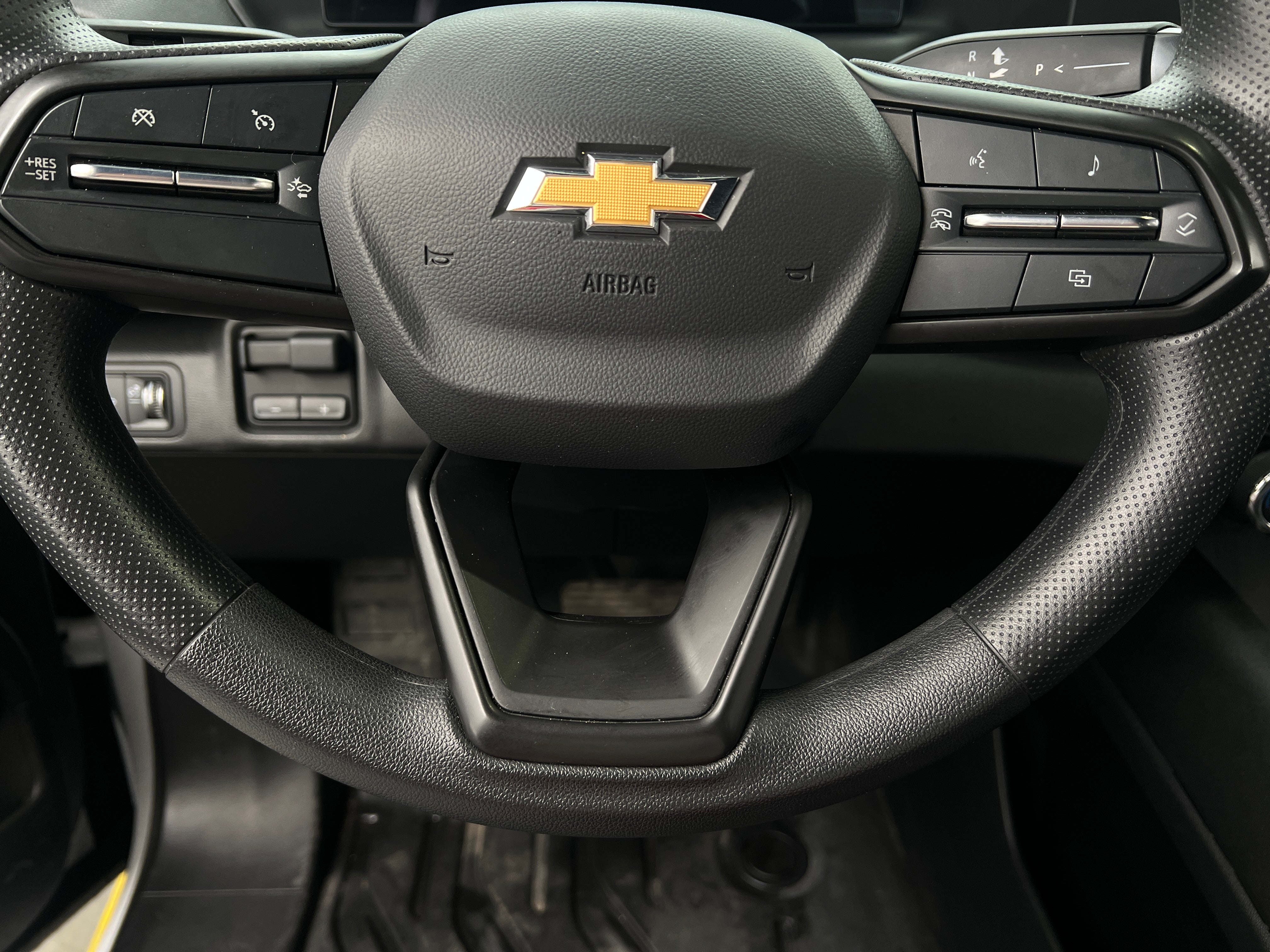 2024 Chevrolet Silverado EV Work Truck 5