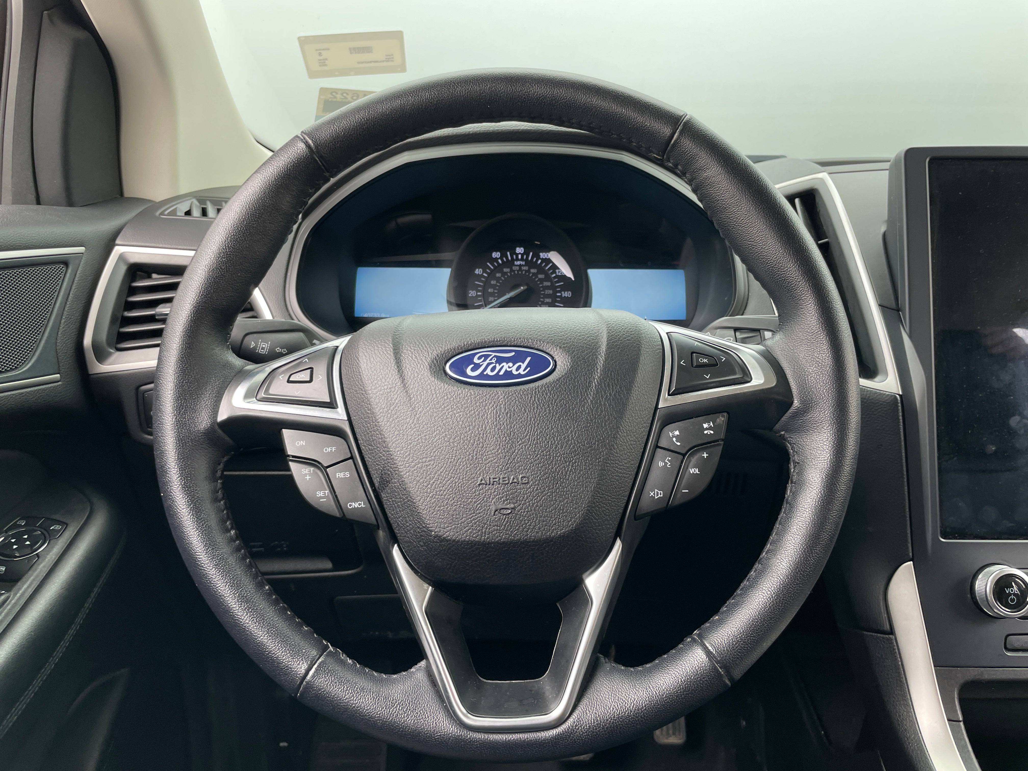 2023 Ford Edge SEL 5