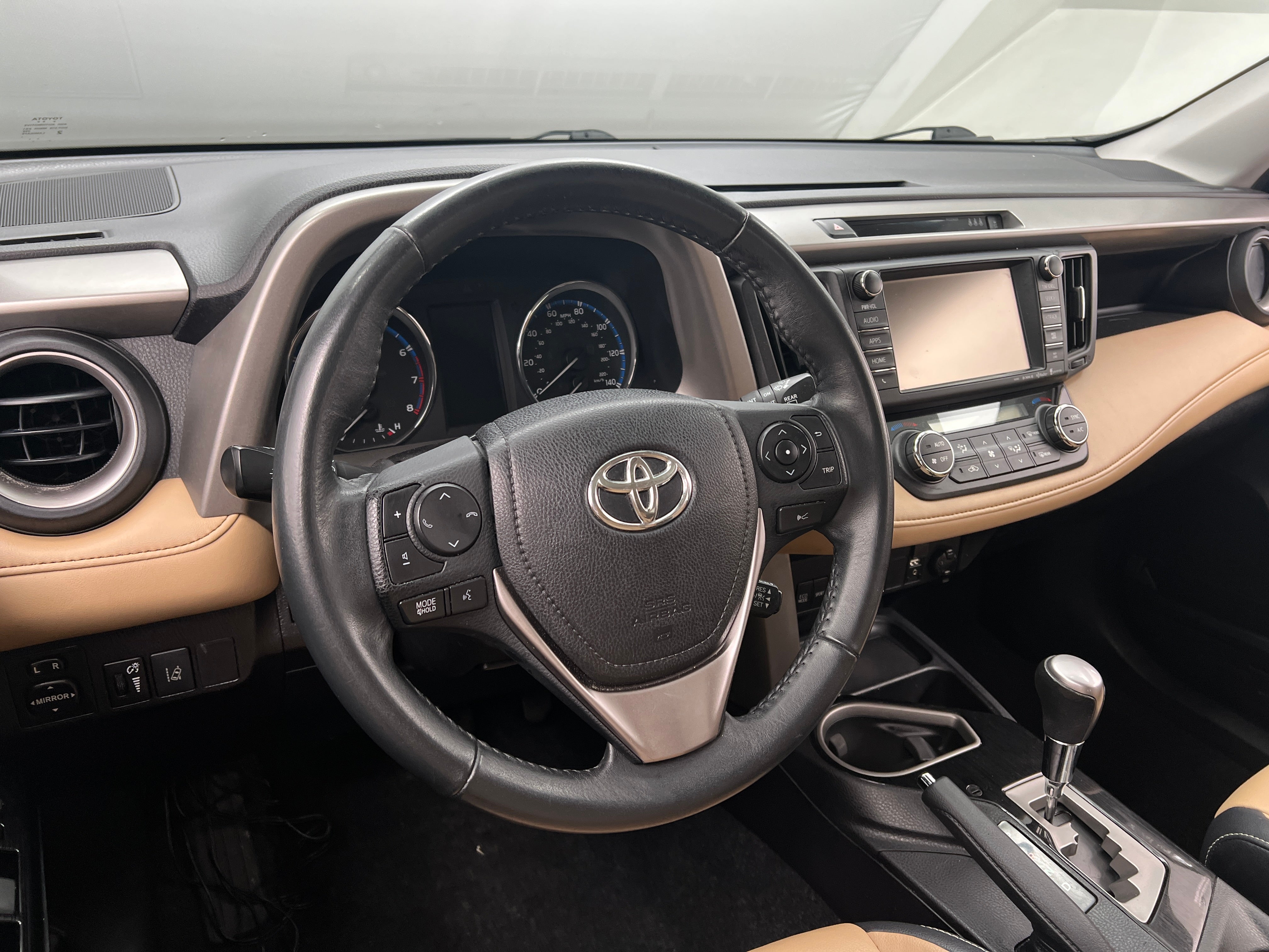 2018 Toyota RAV4 Limited 4