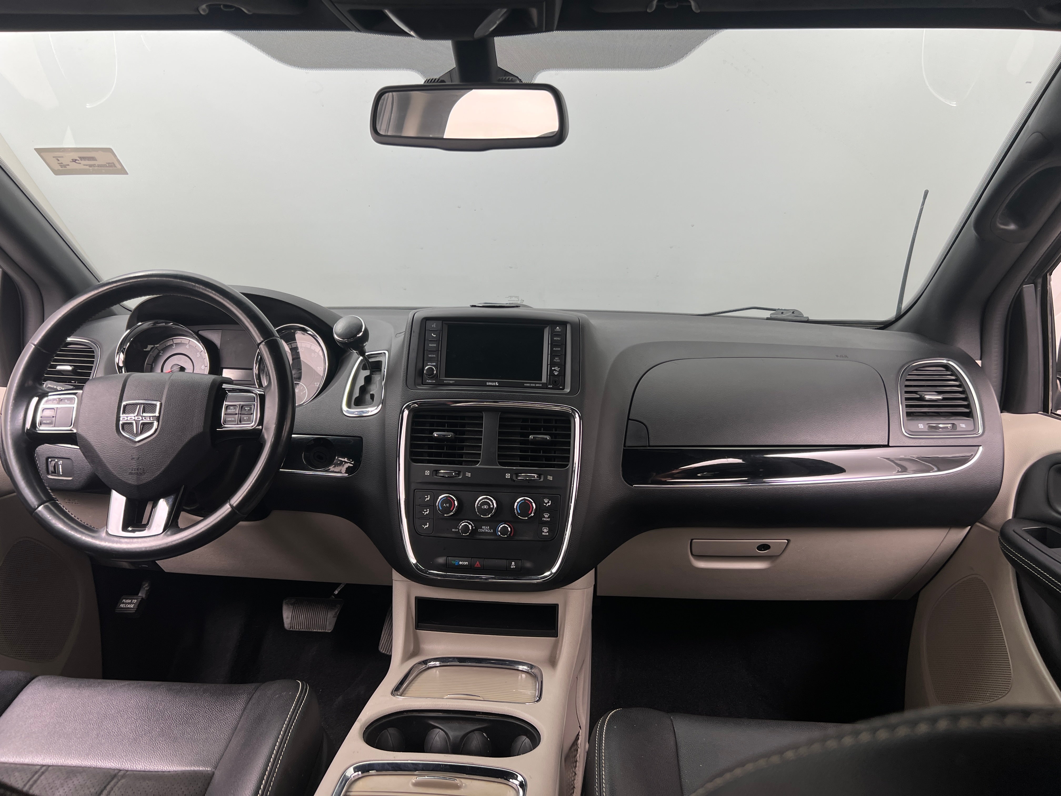 2019 Dodge Grand Caravan SXT 3