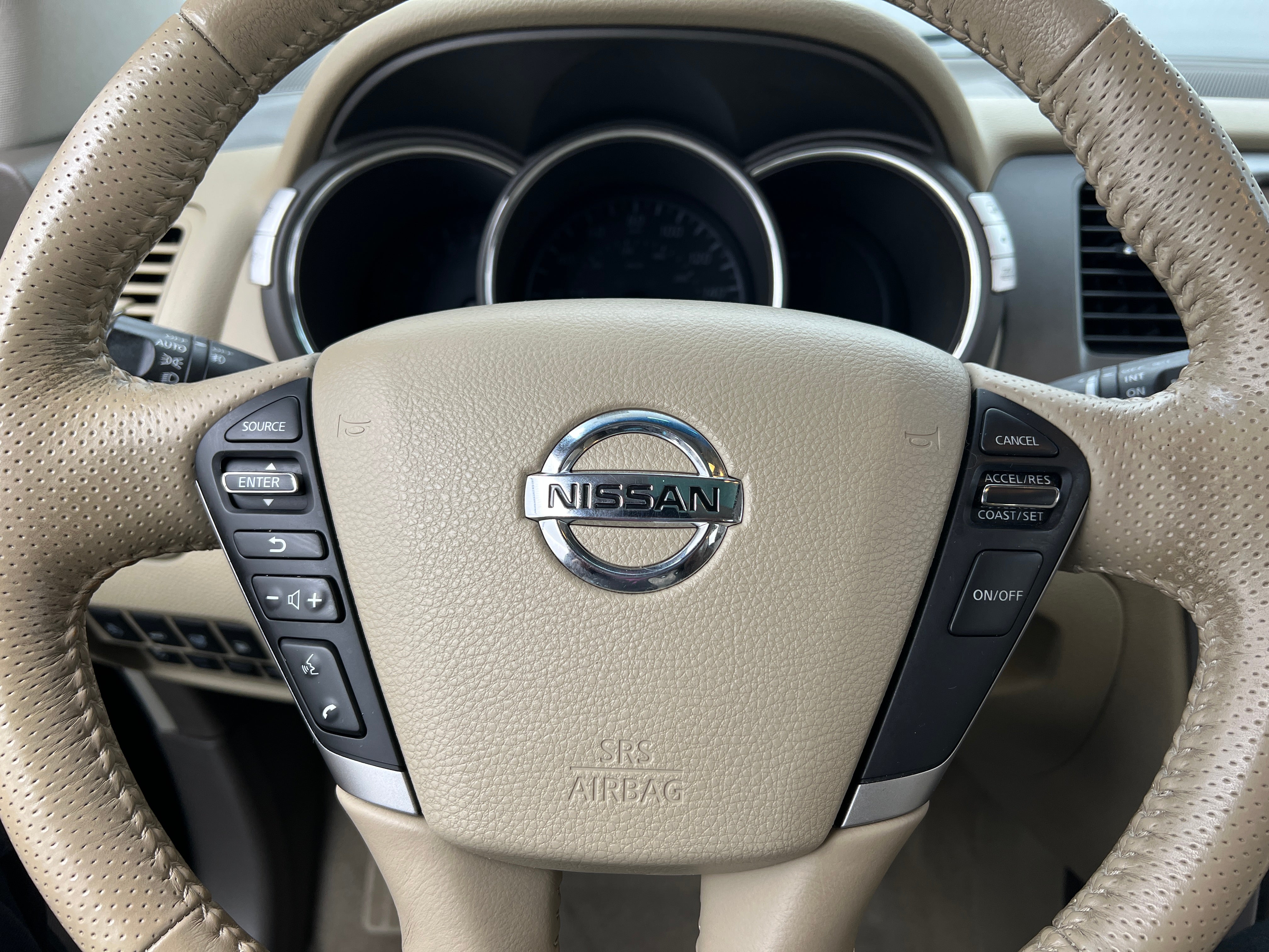 2014 Nissan Murano LE 4