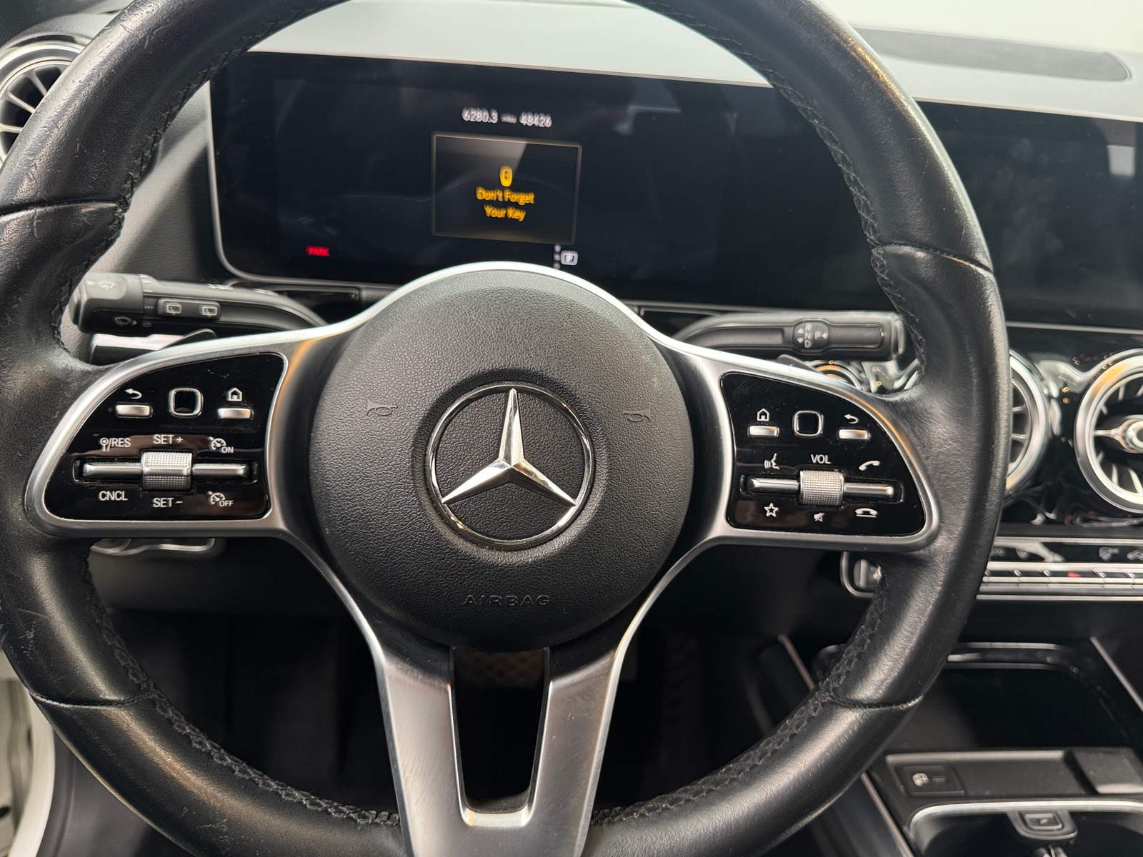 Thumbnail: 2021 Mercedes-Benz GLA - 4