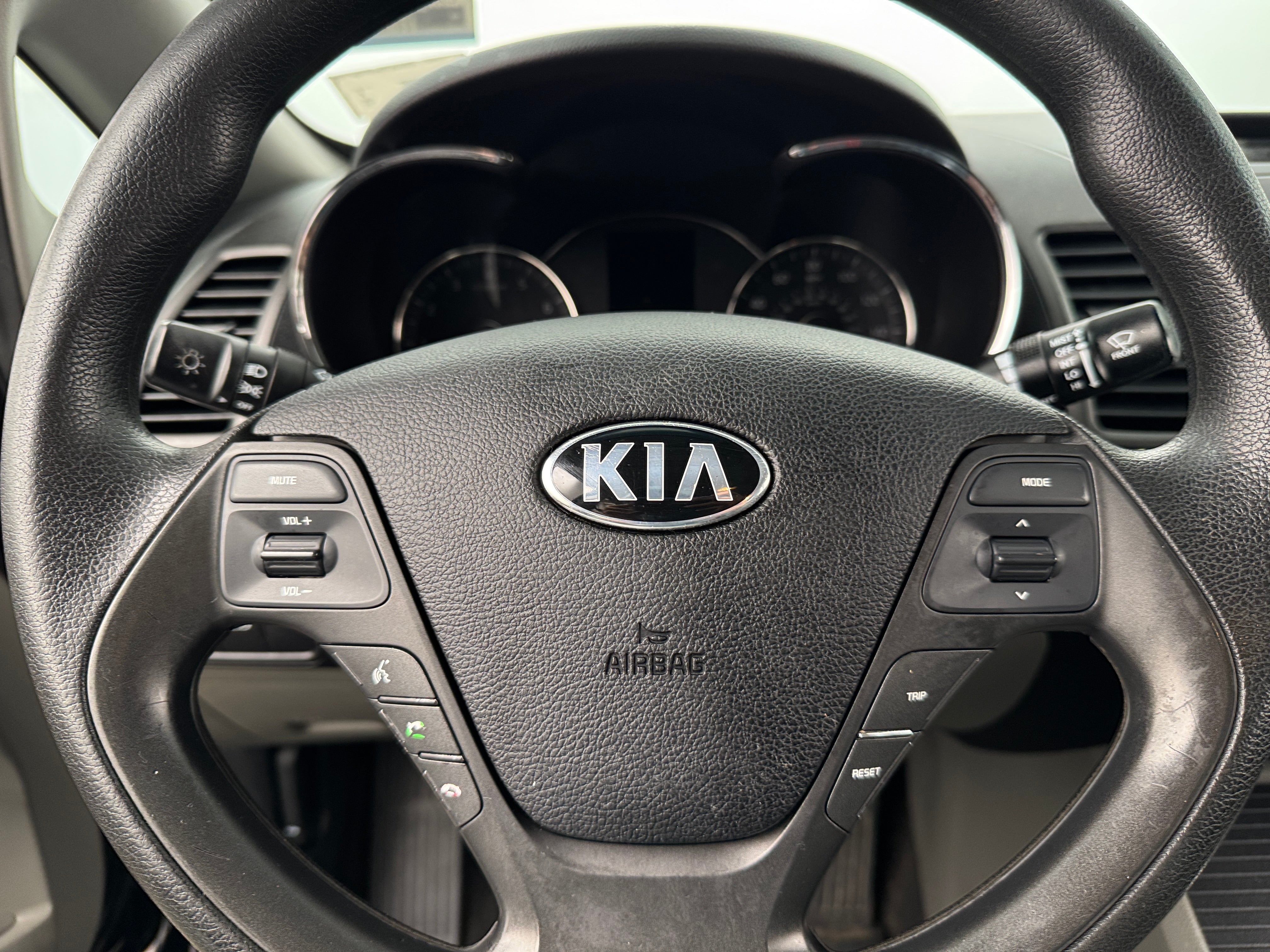 2015 Kia Forte LX 5