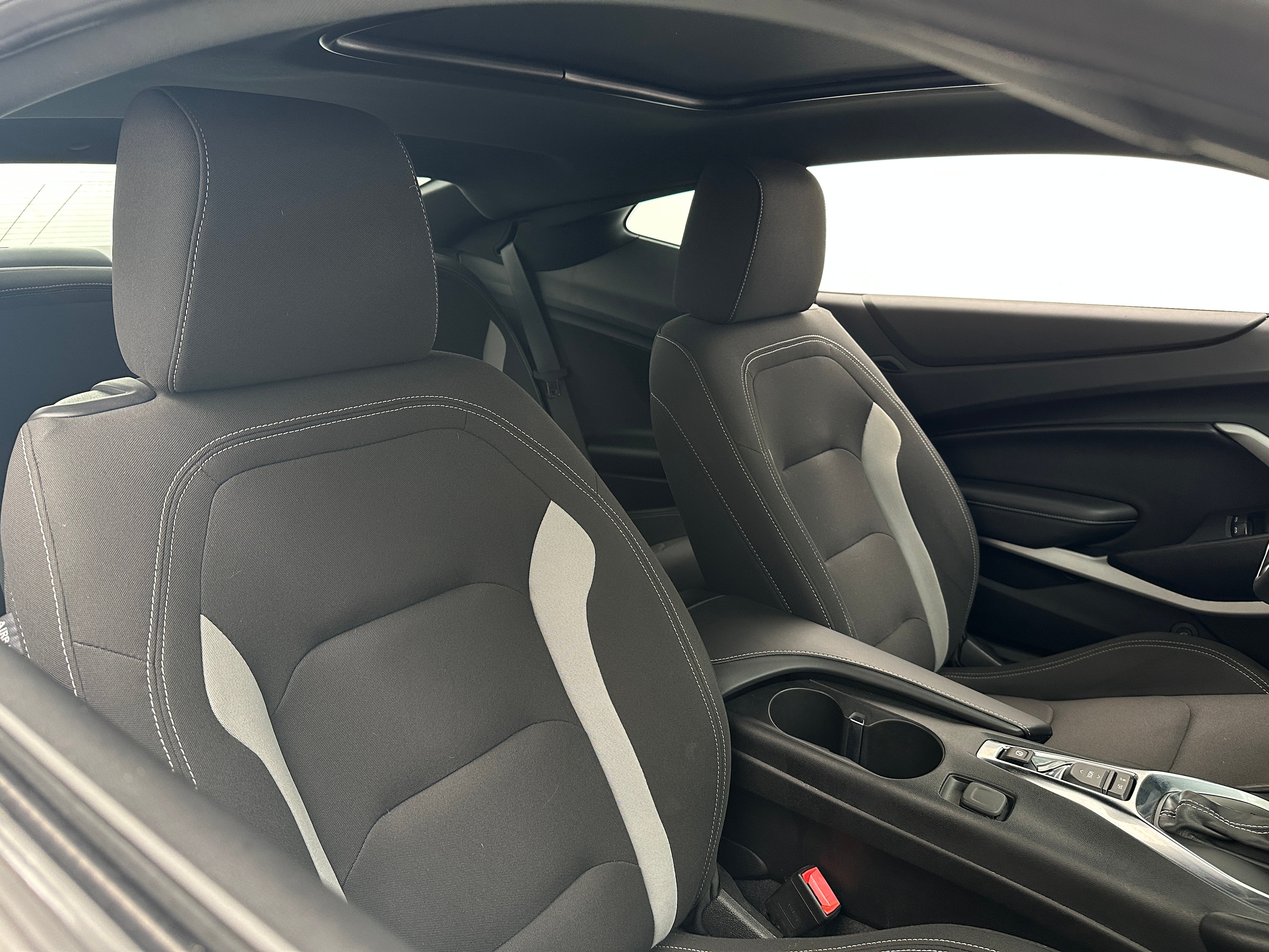2021 Chevrolet Camaro  2