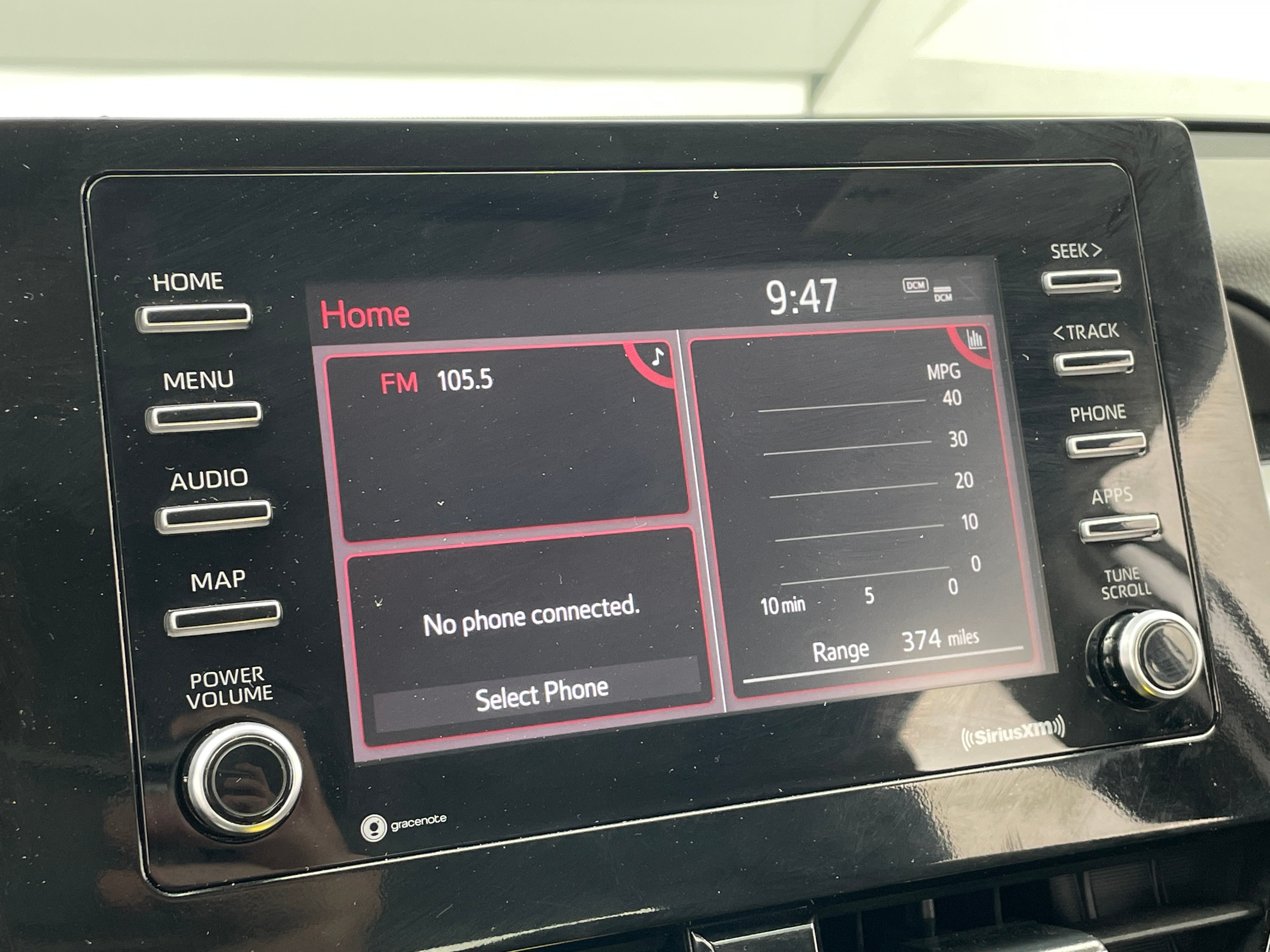 2024 Toyota Camry SE 4