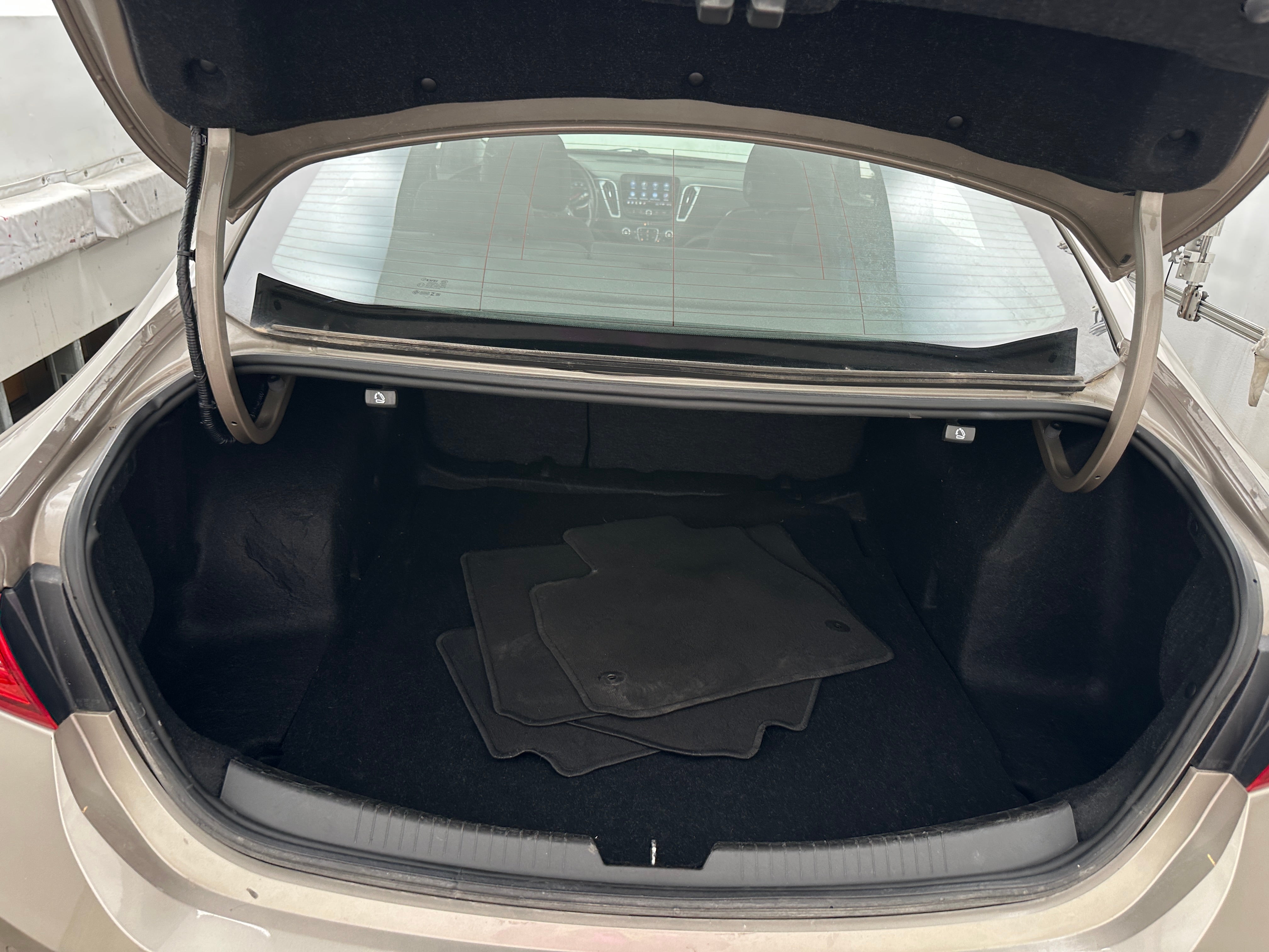 2023 Chevrolet Malibu LT 7
