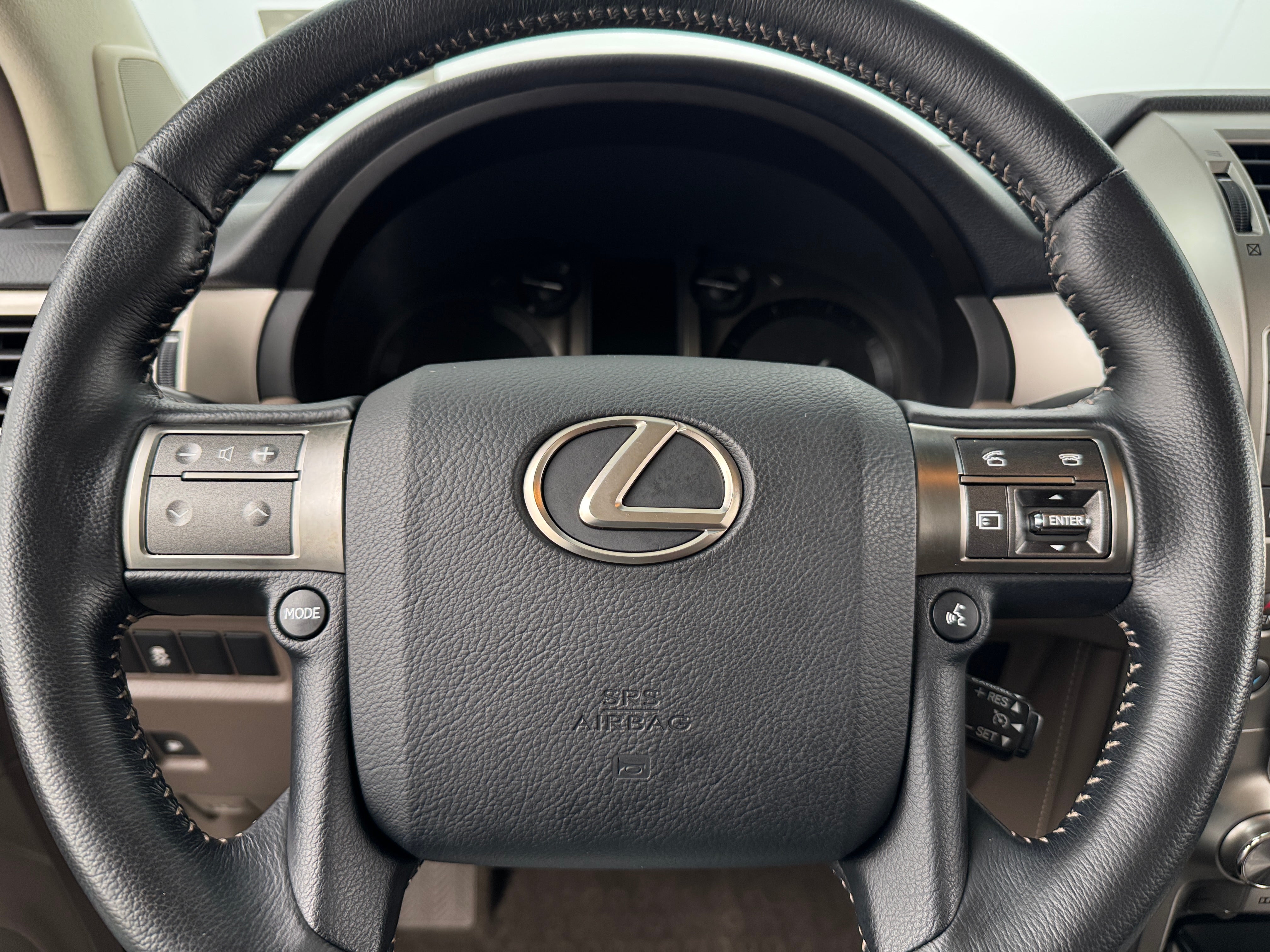 2017 Lexus GX 460 5