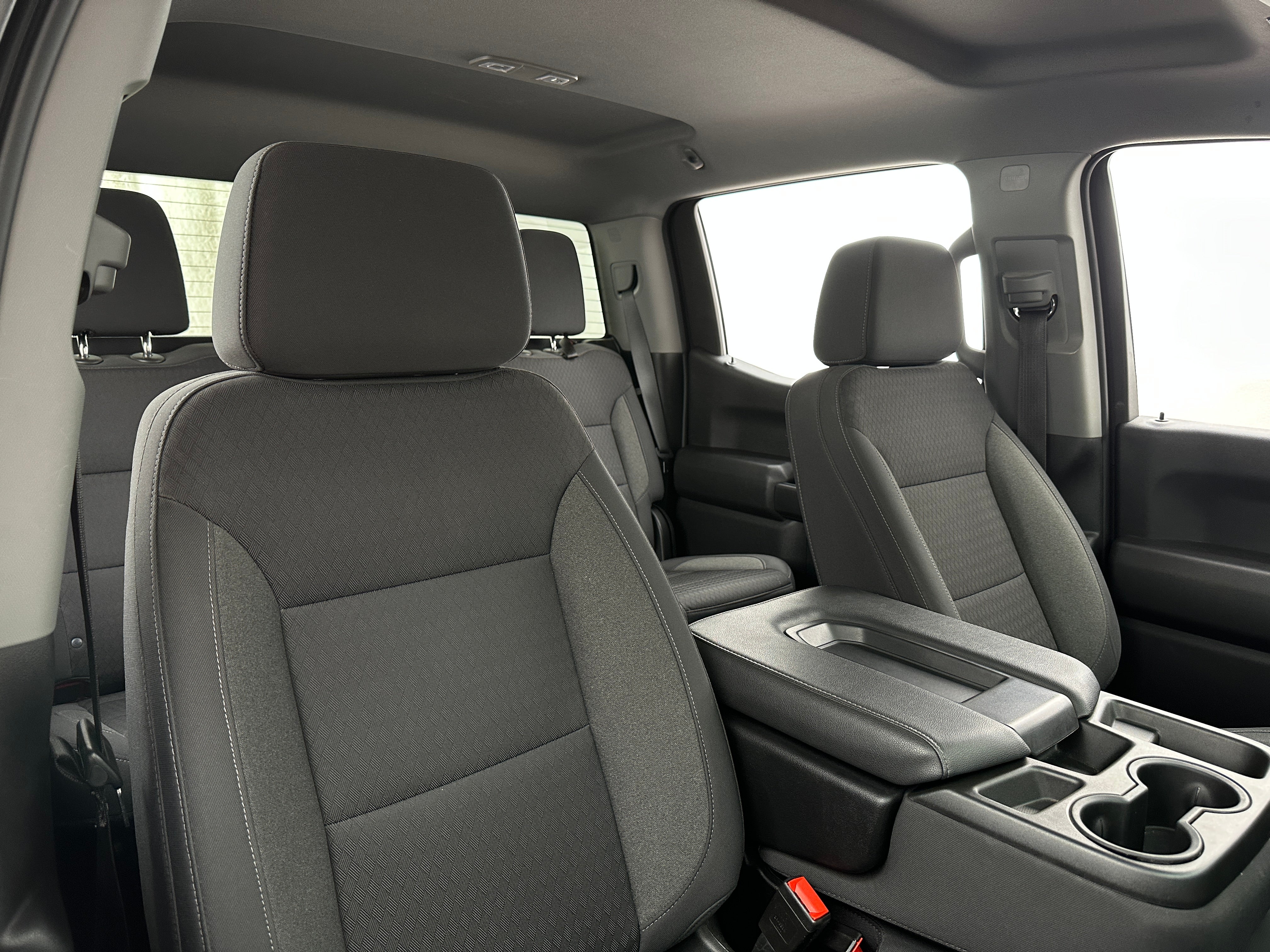 2022 Chevrolet Silverado 1500 Custom 2