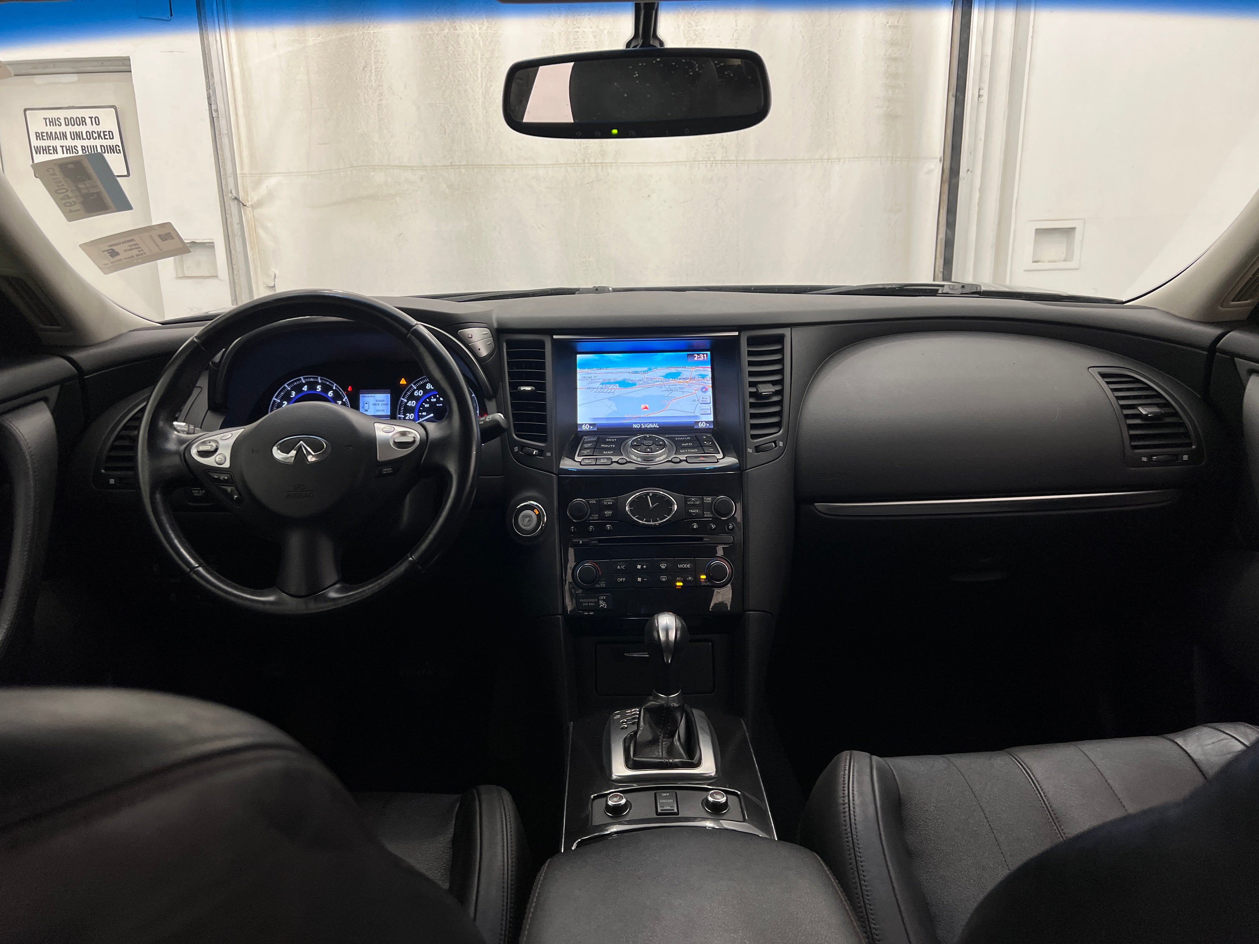 2012 INFINITI FX35  2