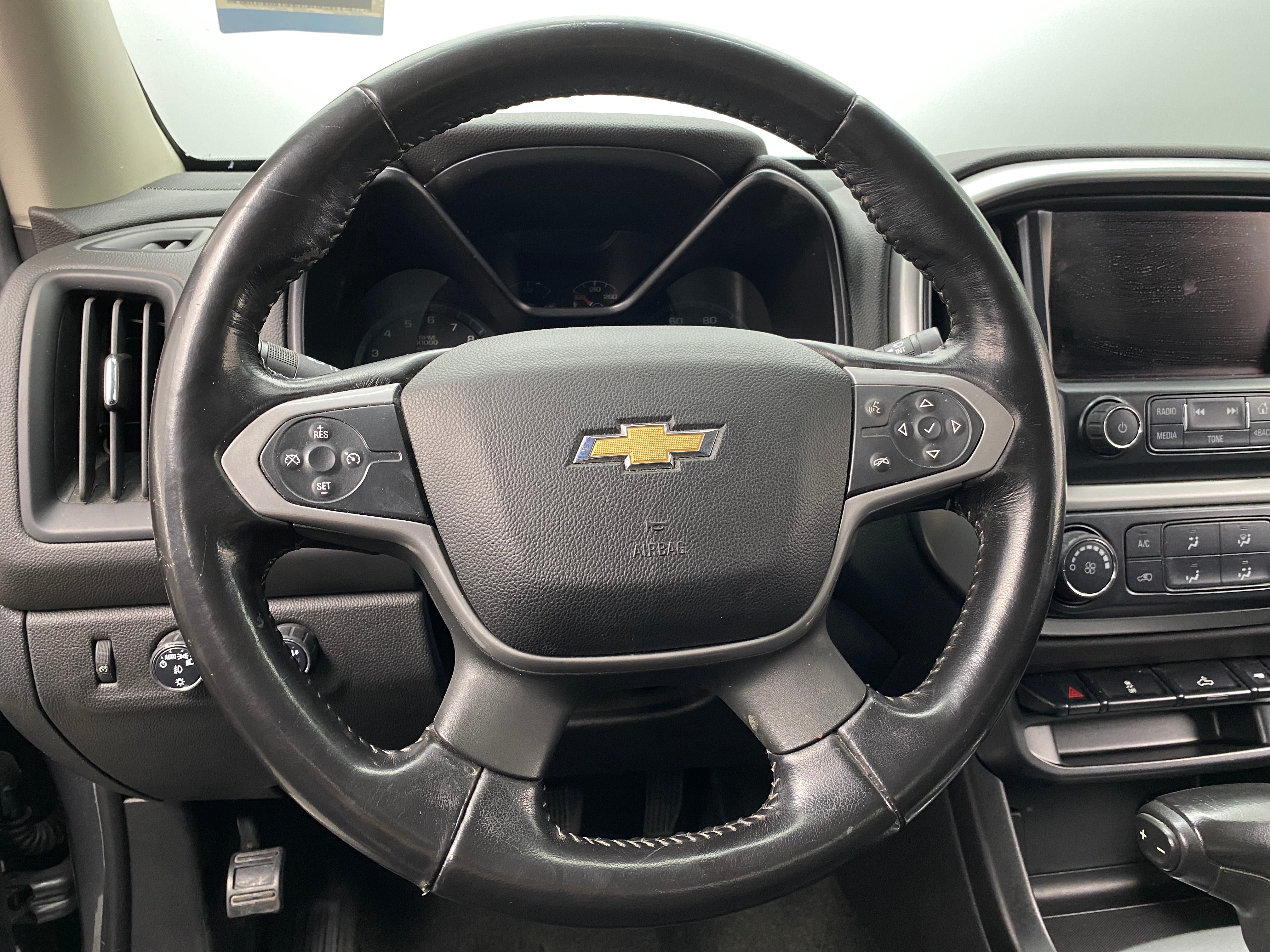 2018 Chevrolet Colorado LT 5