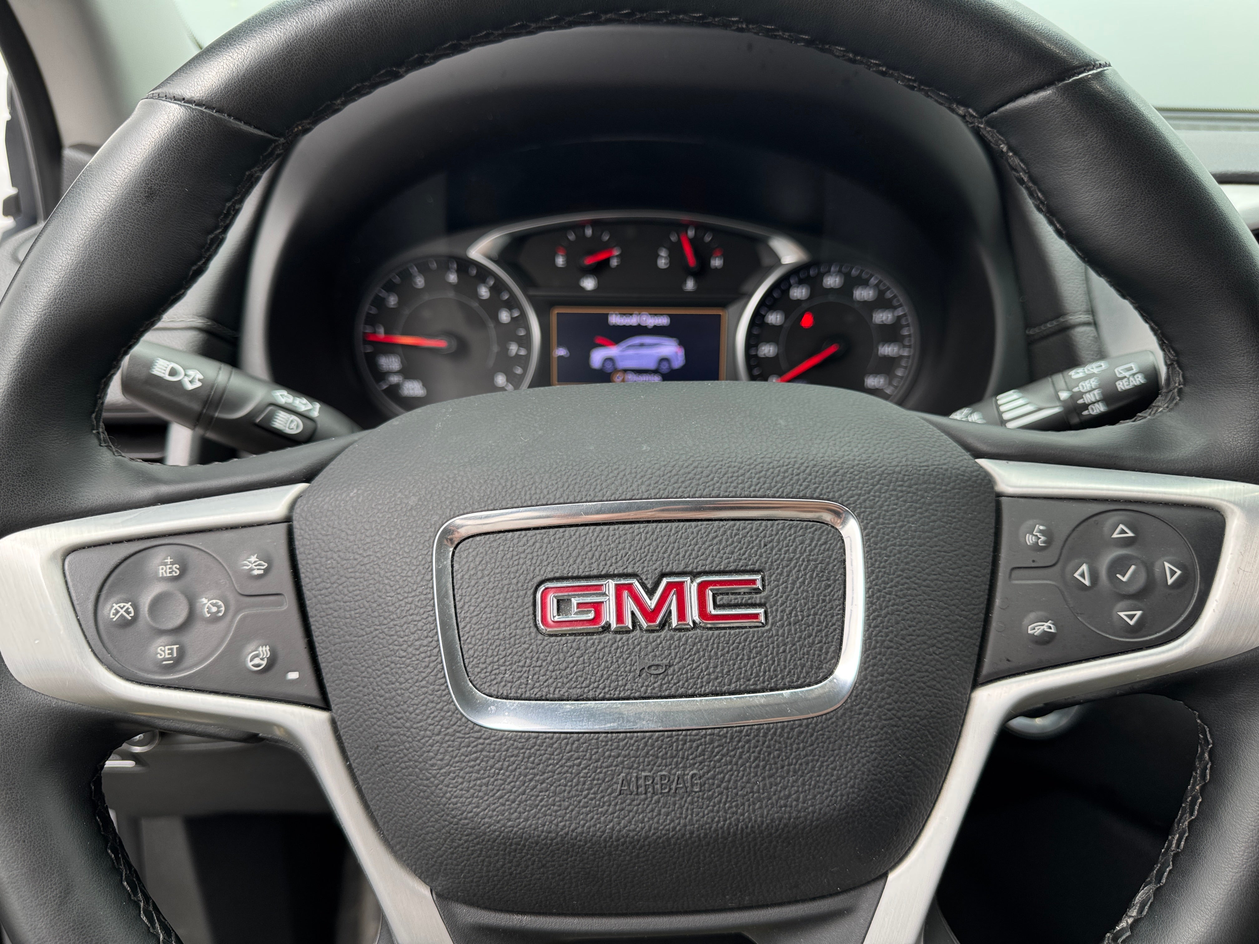 2023 GMC Terrain SLT 4