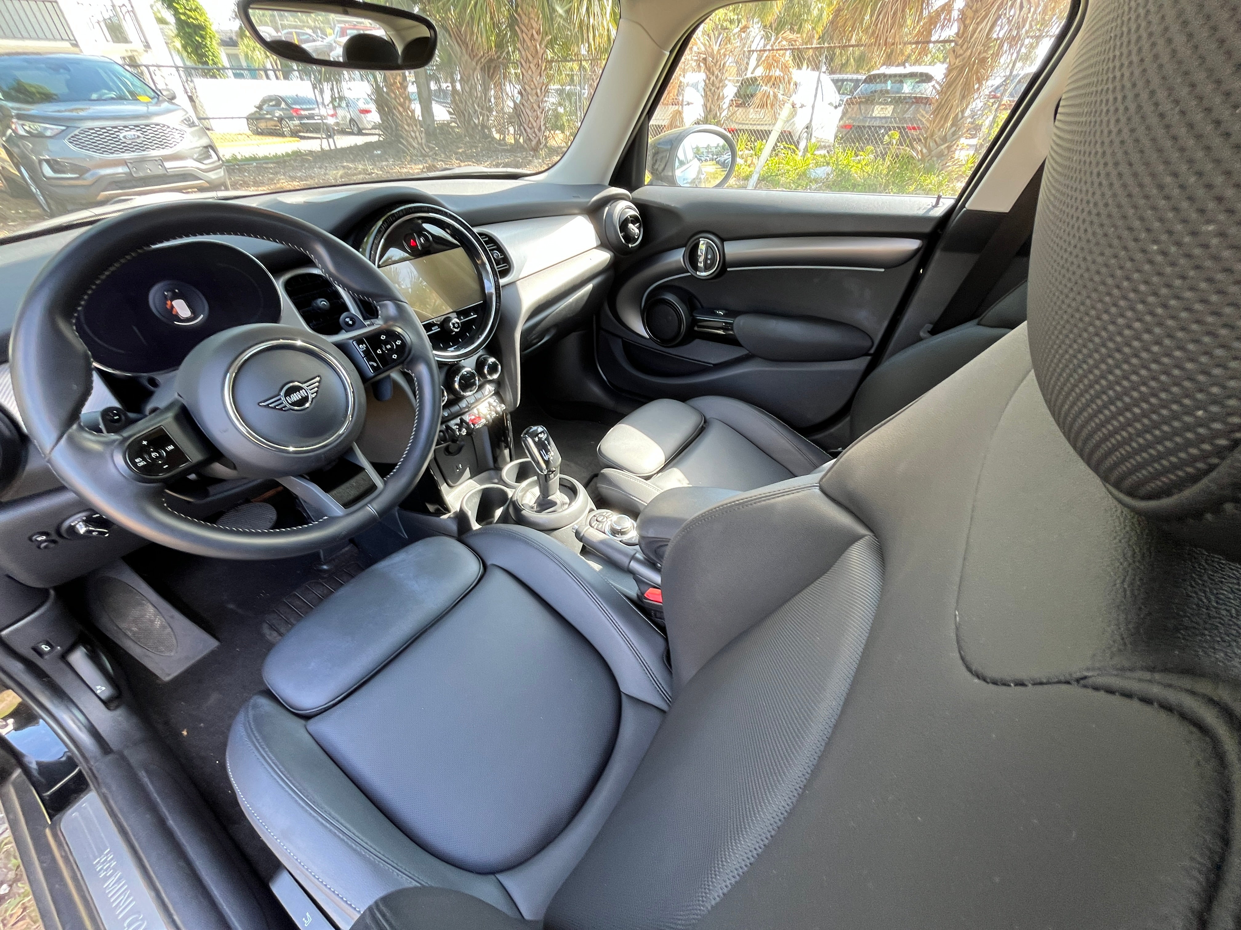 2024 MINI Cooper Hardtop S 2