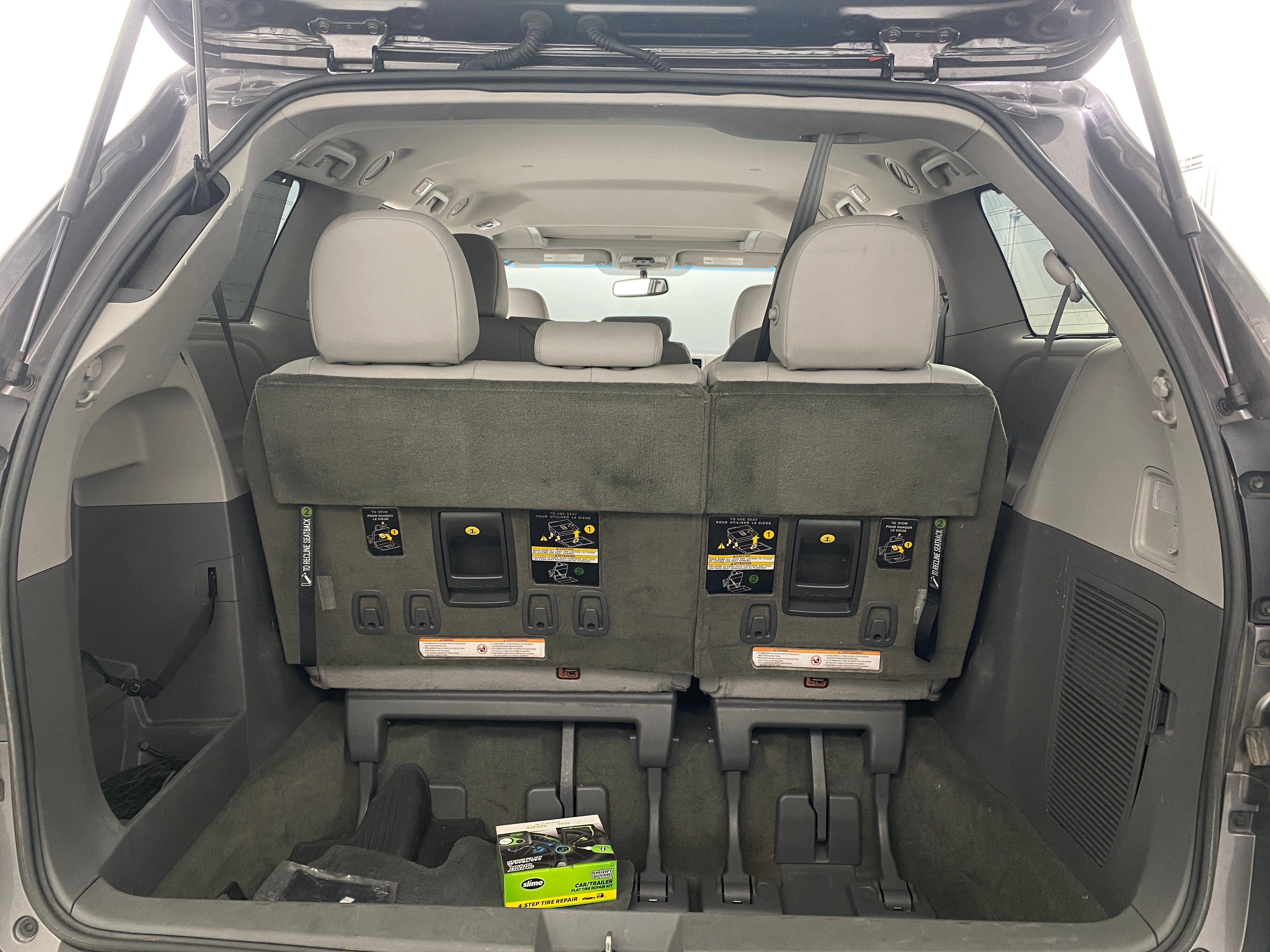 2017 Toyota Sienna XLE 6