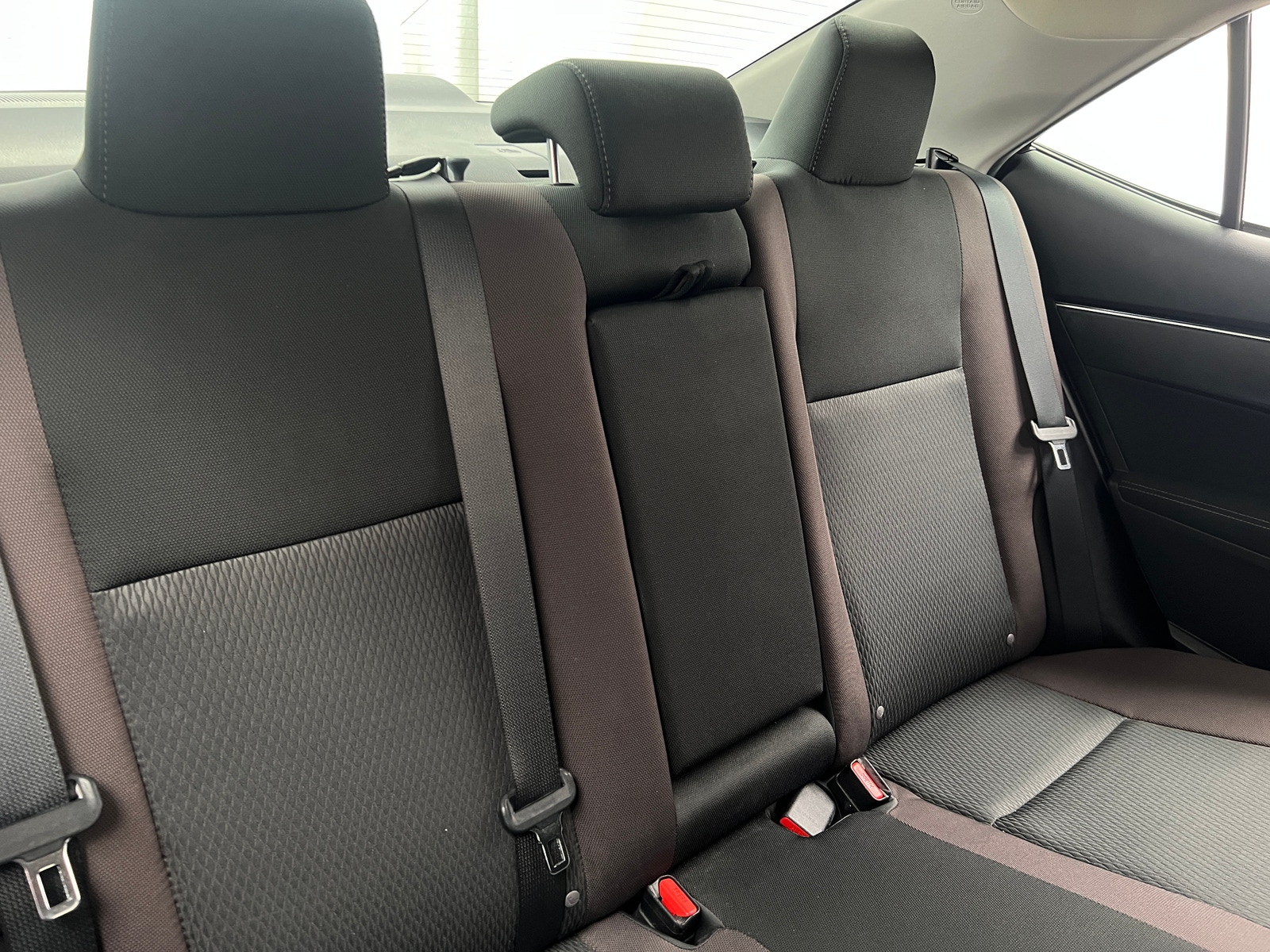 Thumbnail: 2017 Toyota Corolla - 6