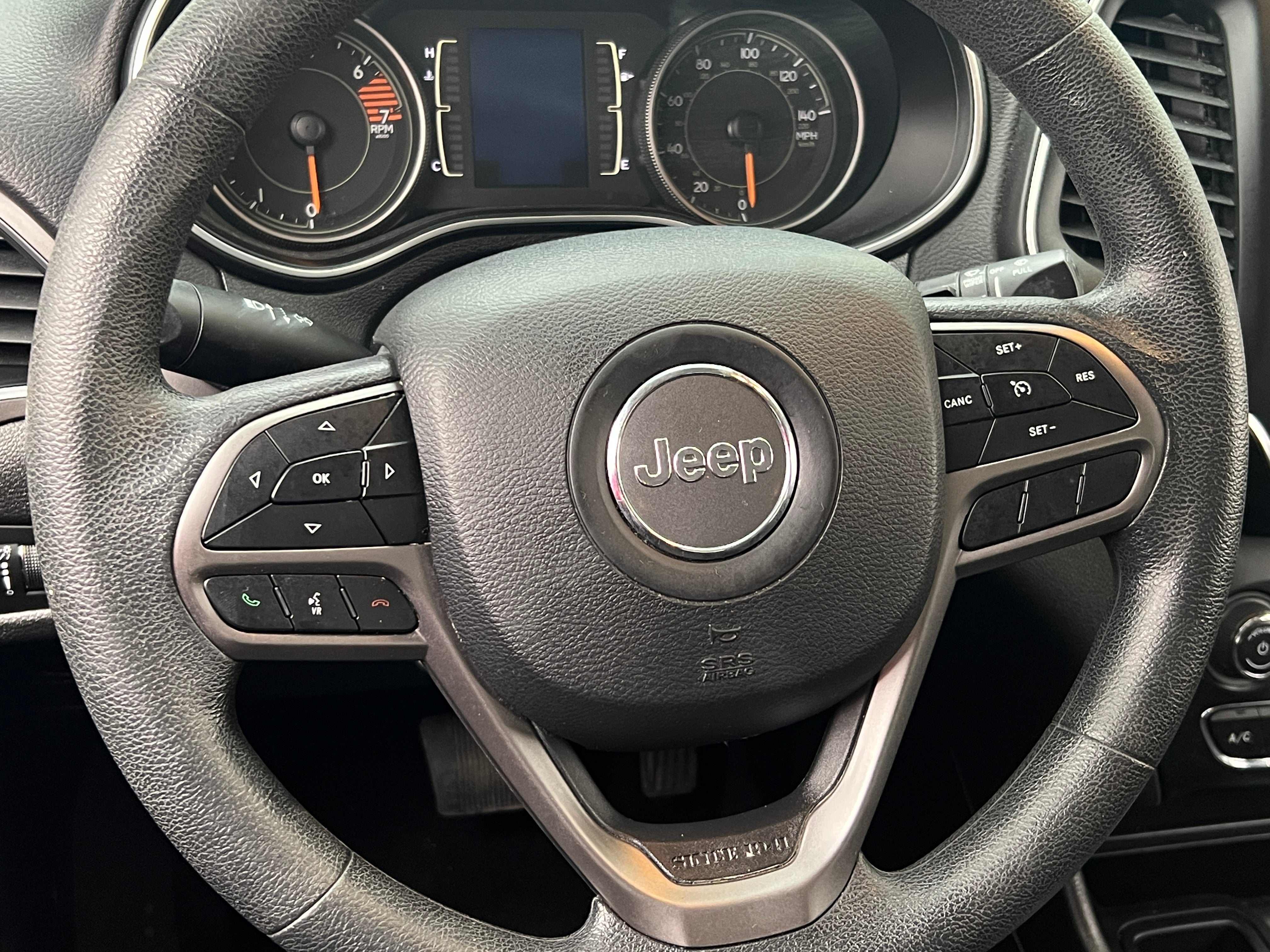 2019 Jeep Cherokee Latitude 5
