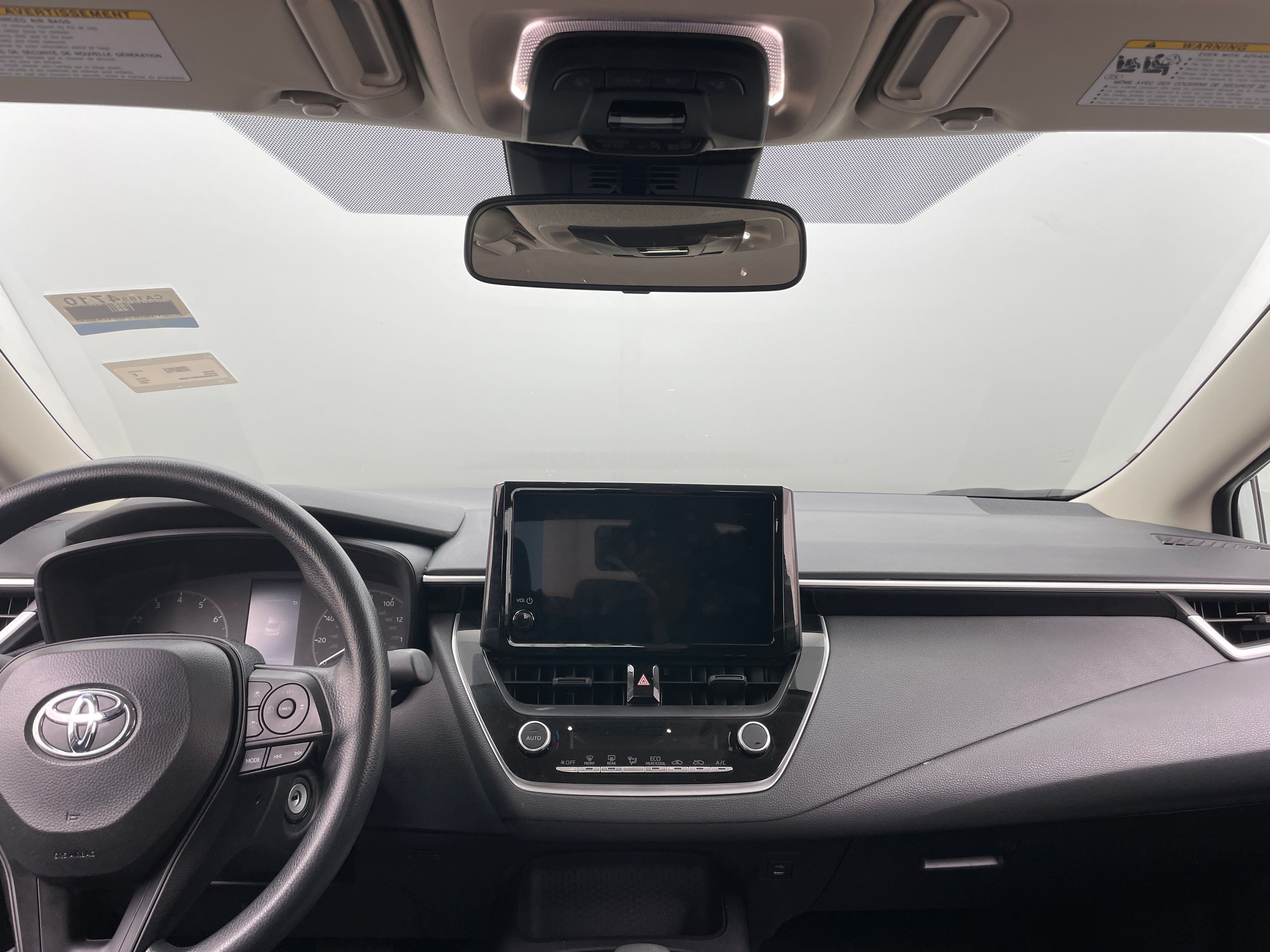 2024 Toyota Corolla LE 3