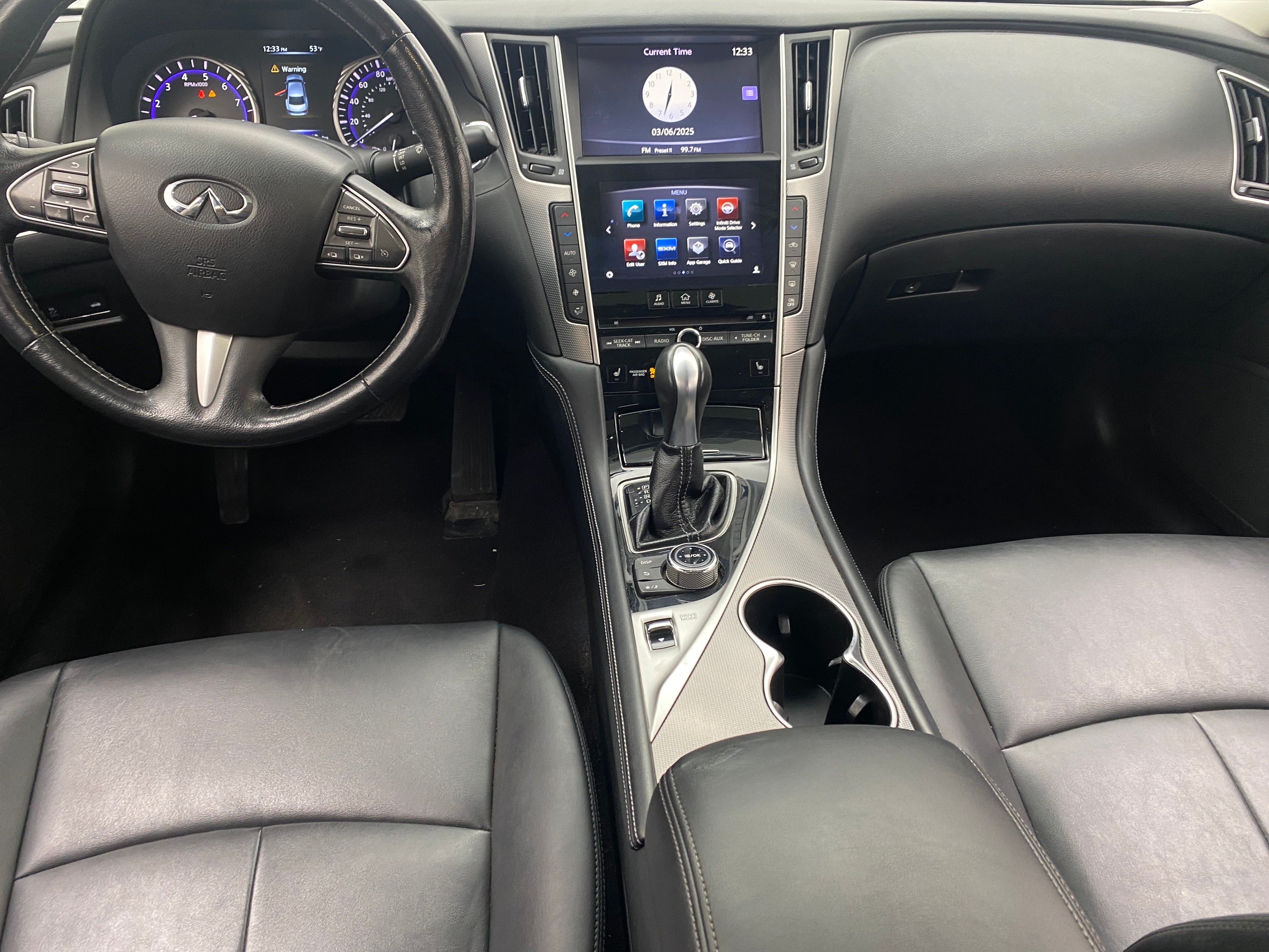 2015 INFINITI Q50 Premium 3