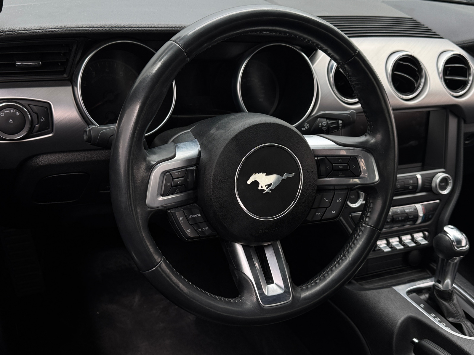 Thumbnail: 2023 Ford Mustang - 3