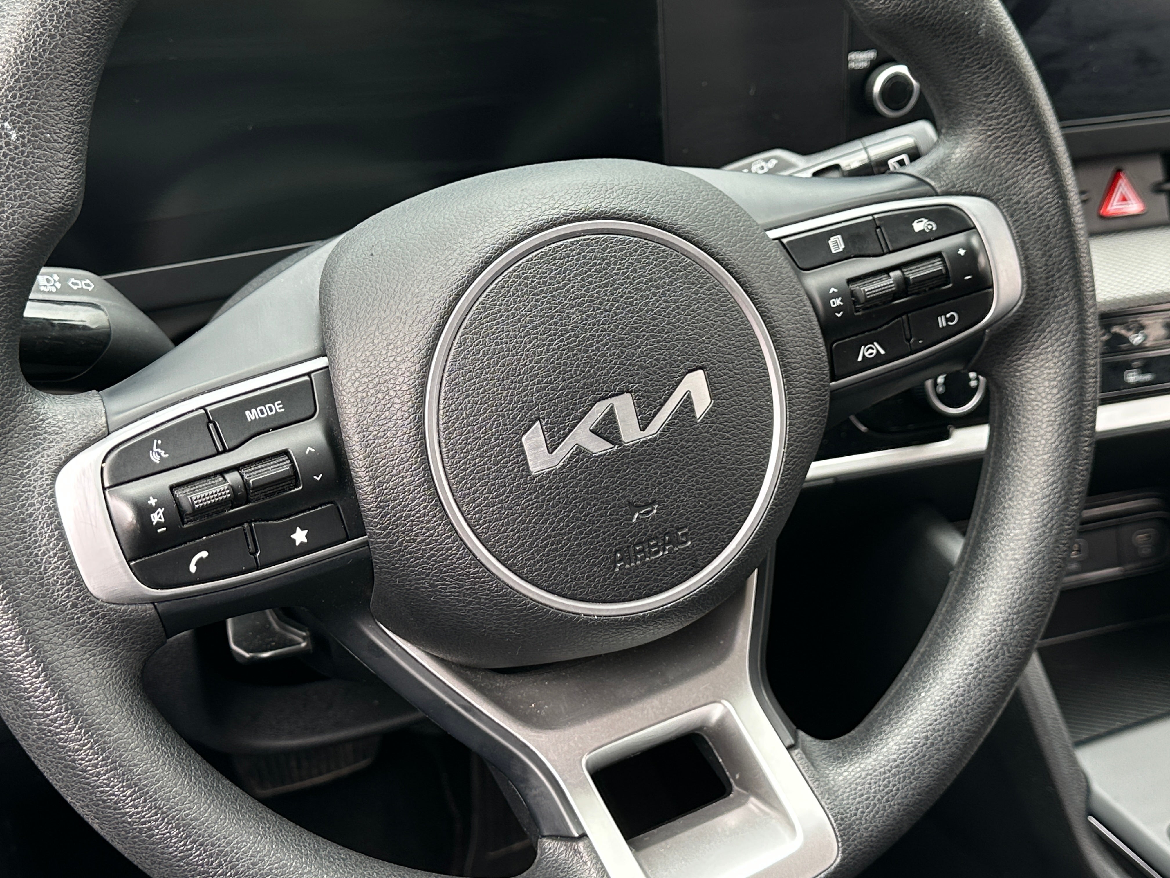 2023 Kia Sportage LX 5