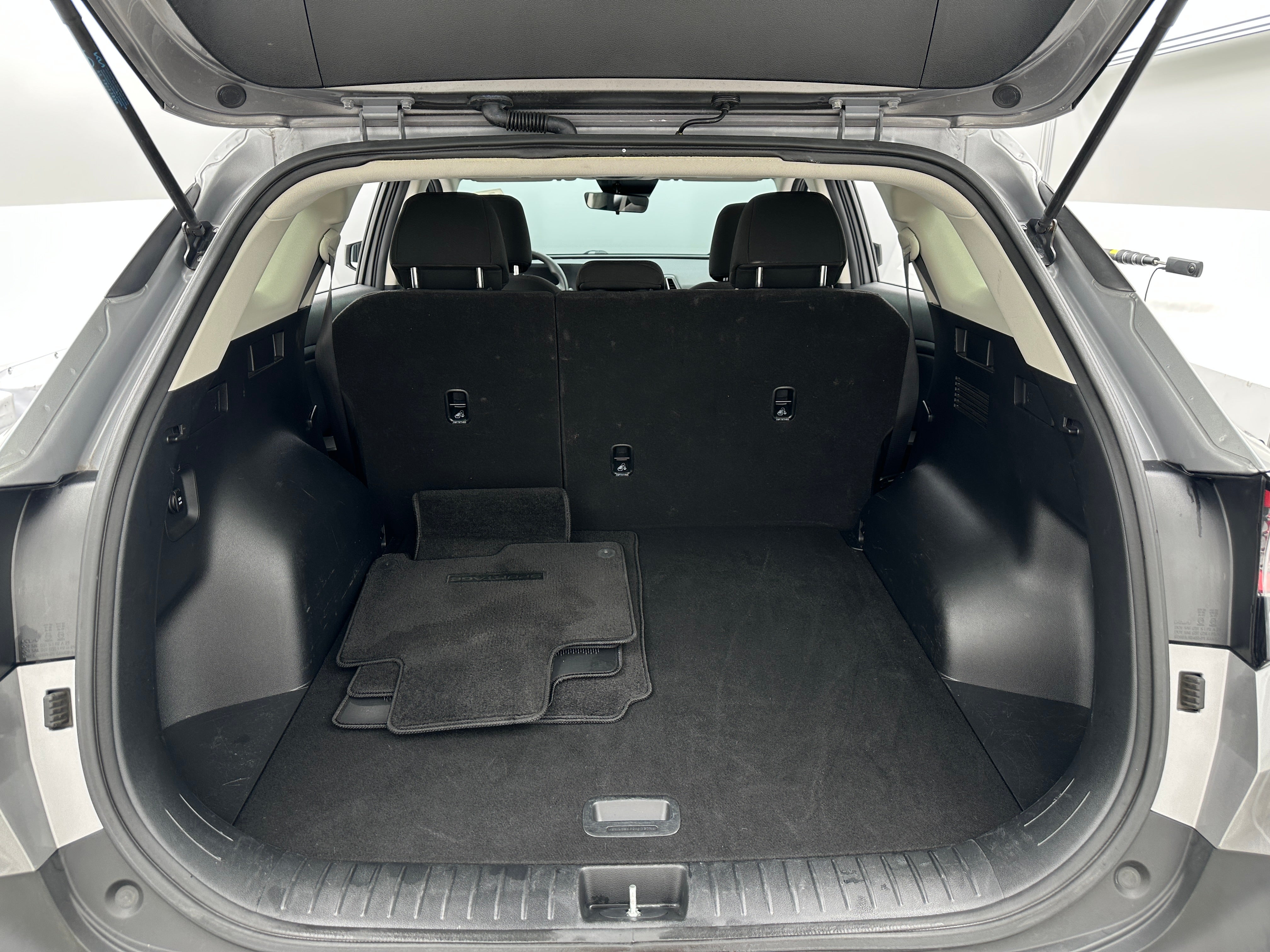 2023 Kia Sportage LX 7