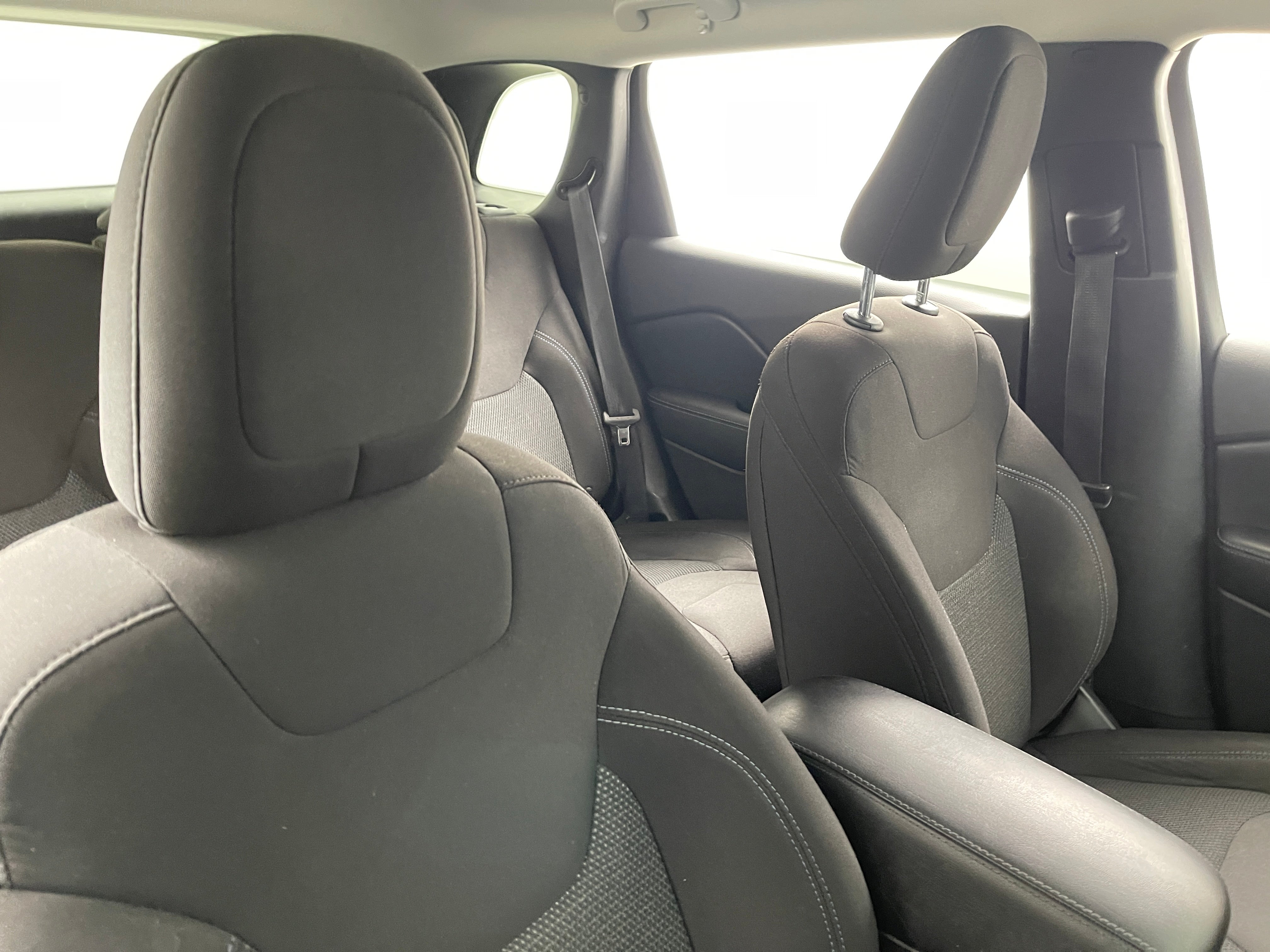 2019 Jeep Cherokee Latitude 2