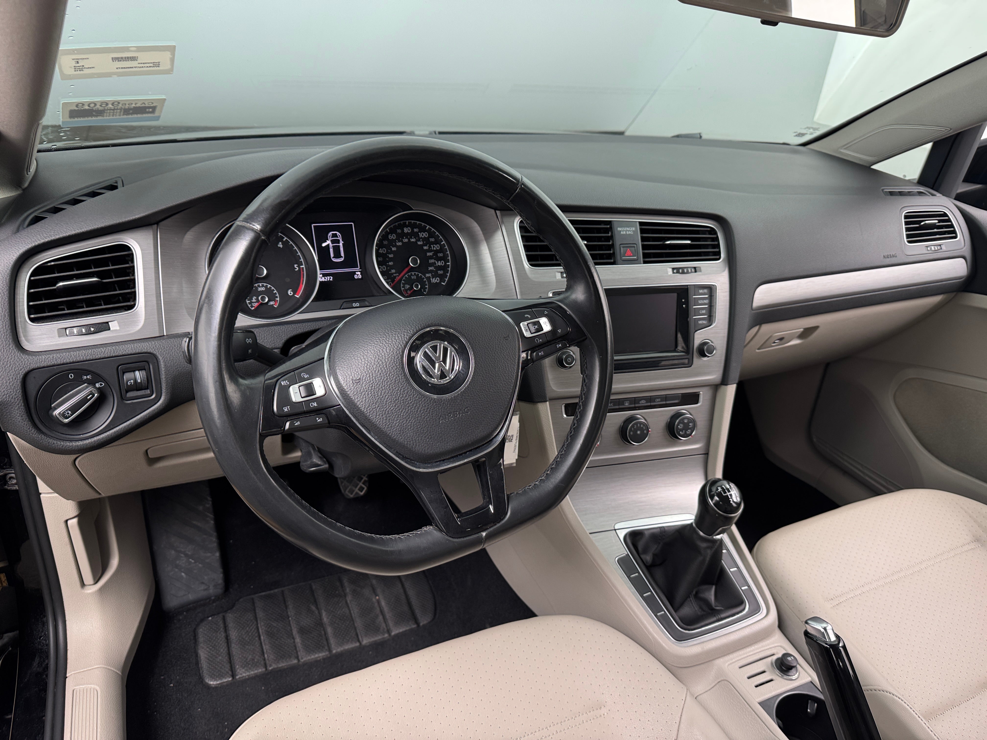 2015 Volkswagen Golf TDI S 2