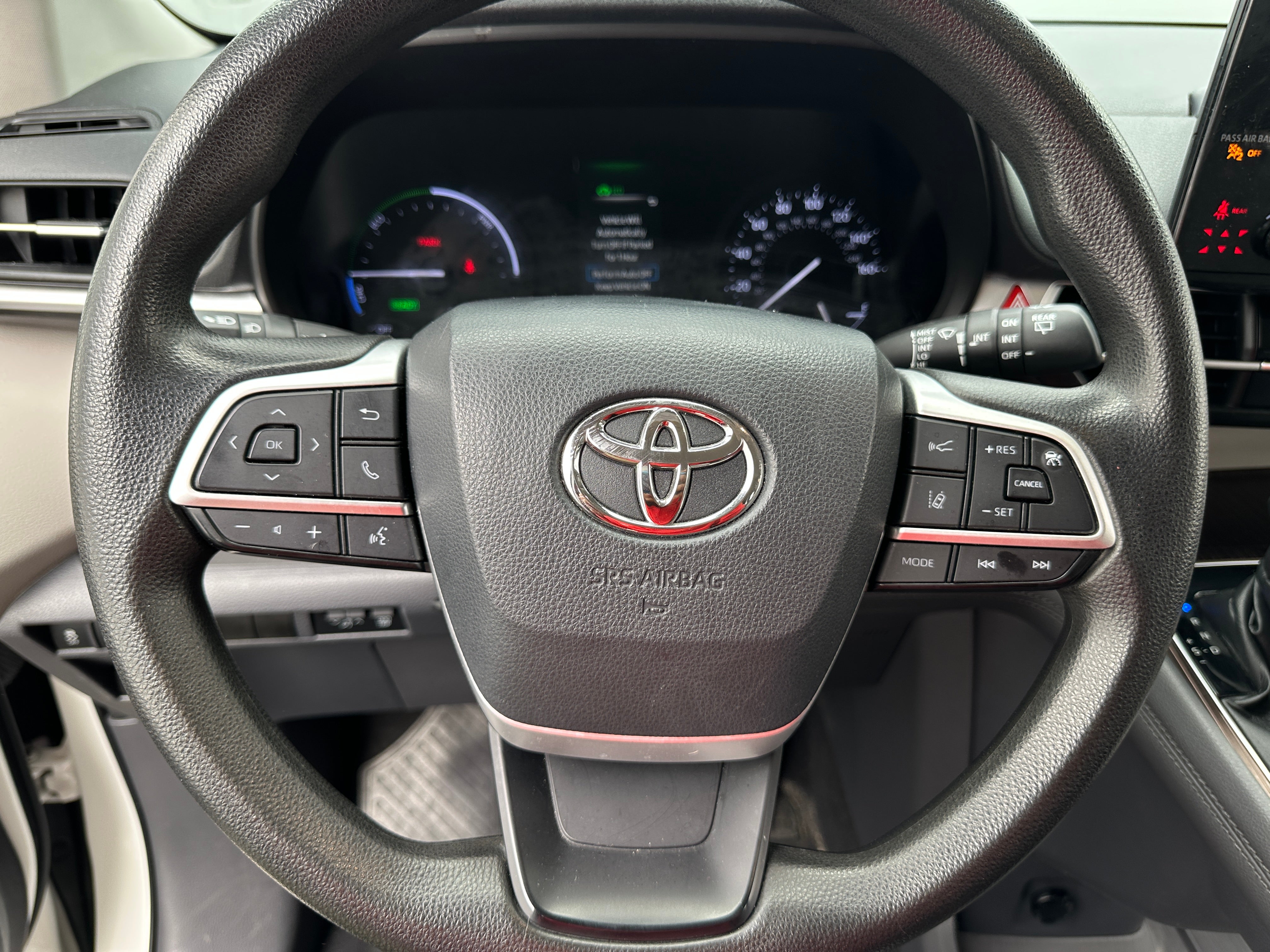 2021 Toyota Sienna LE 5